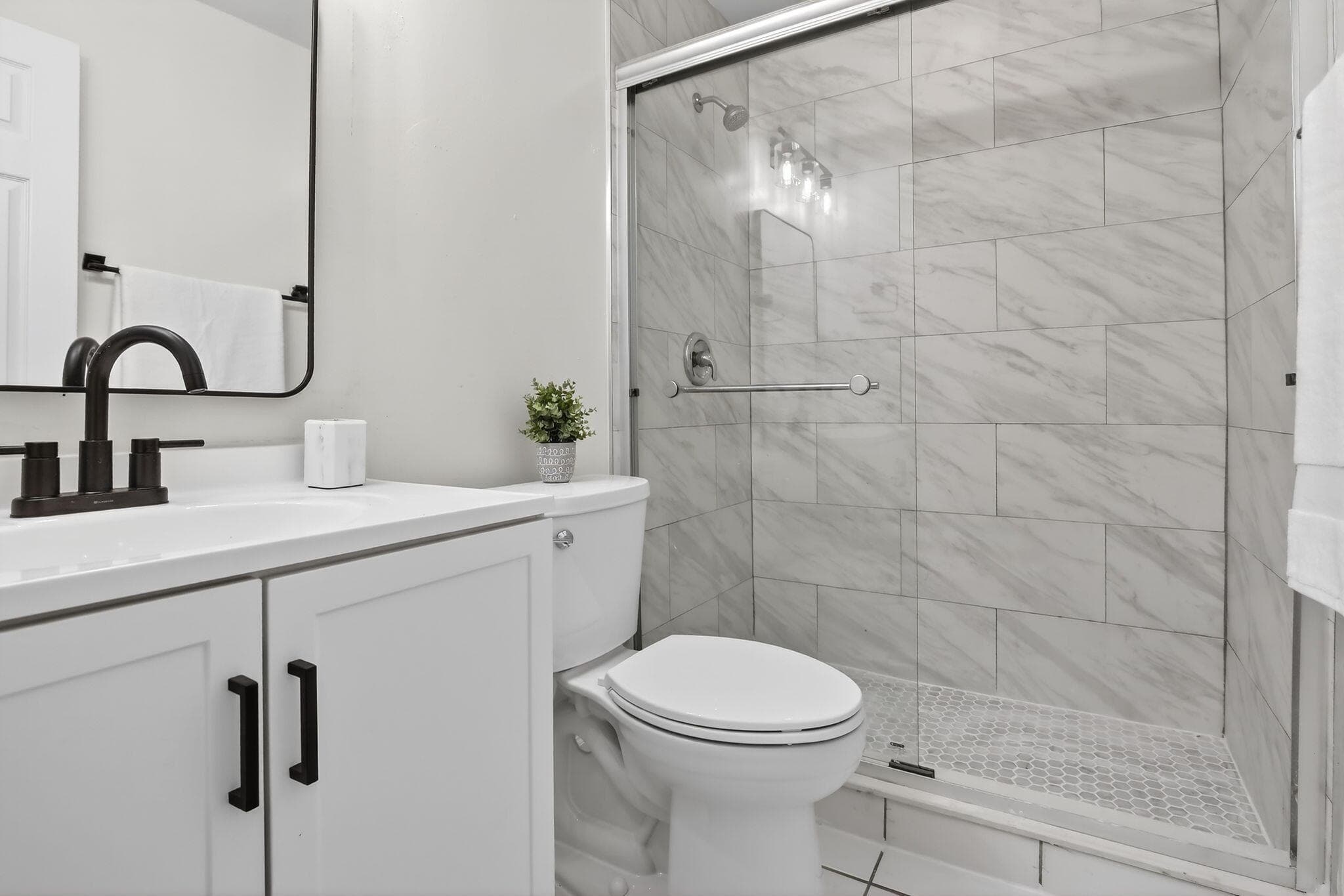 6828 NW 30th Street, Sunrise, FL 33313 — photo 9 of 17