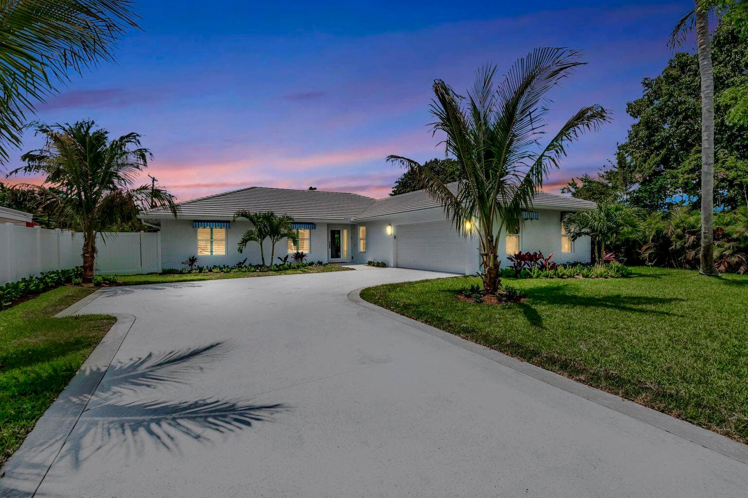 530 NW 14th Street, Delray Beach, FL 33444 — photo 1 of 73