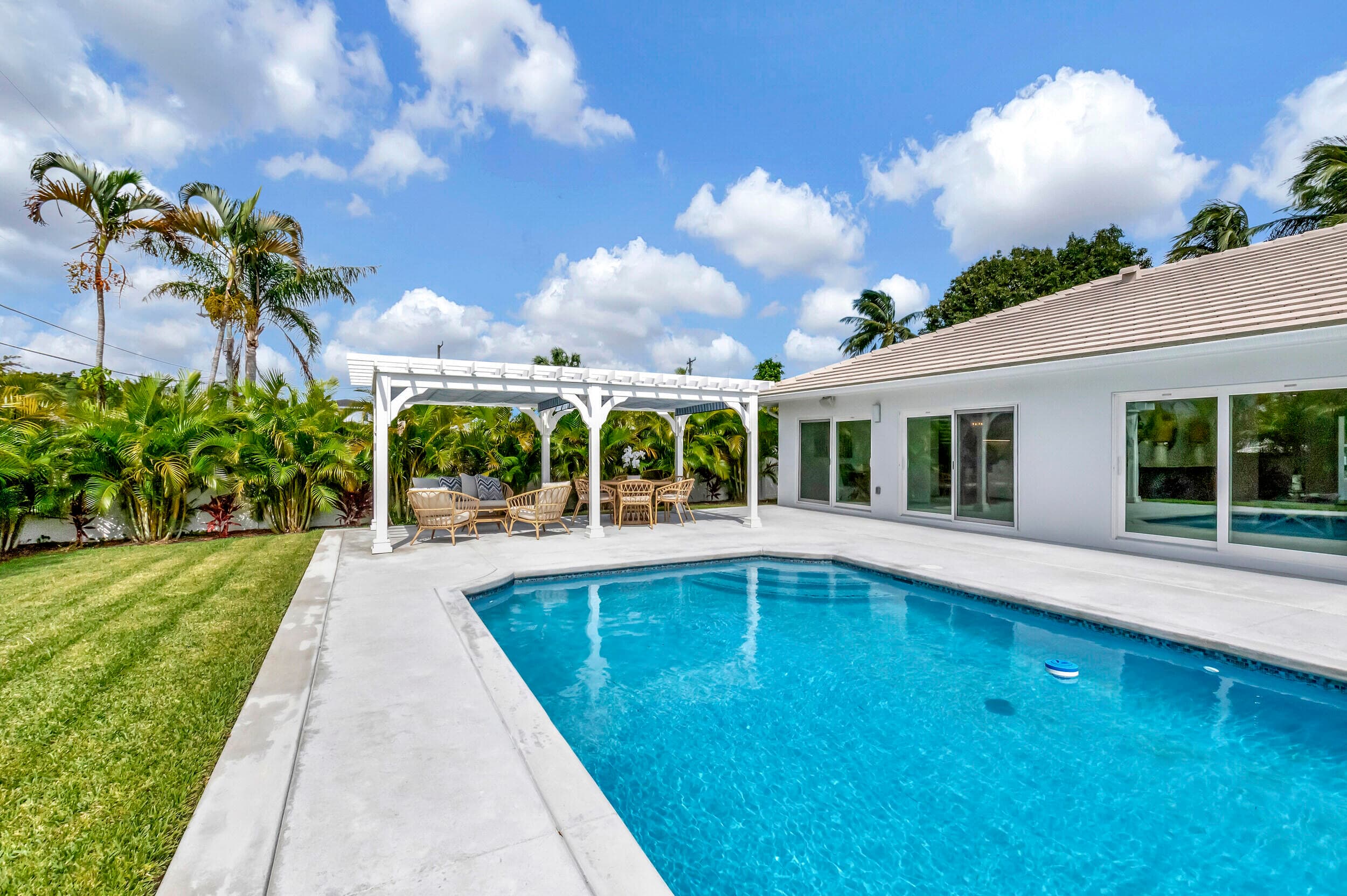 530 NW 14th Street, Delray Beach, FL 33444 — photo 47 of 73