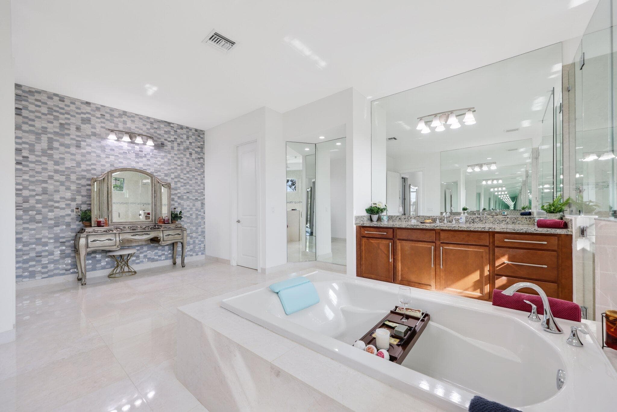 5700 N Sterling Ranch Drive, Davie, FL 33314 — photo 23 of 73
