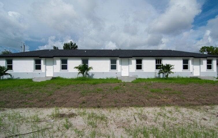 260 W Rotonda Blvd W W 3, Rotonda West, FL 33947 — photo 6 of 22