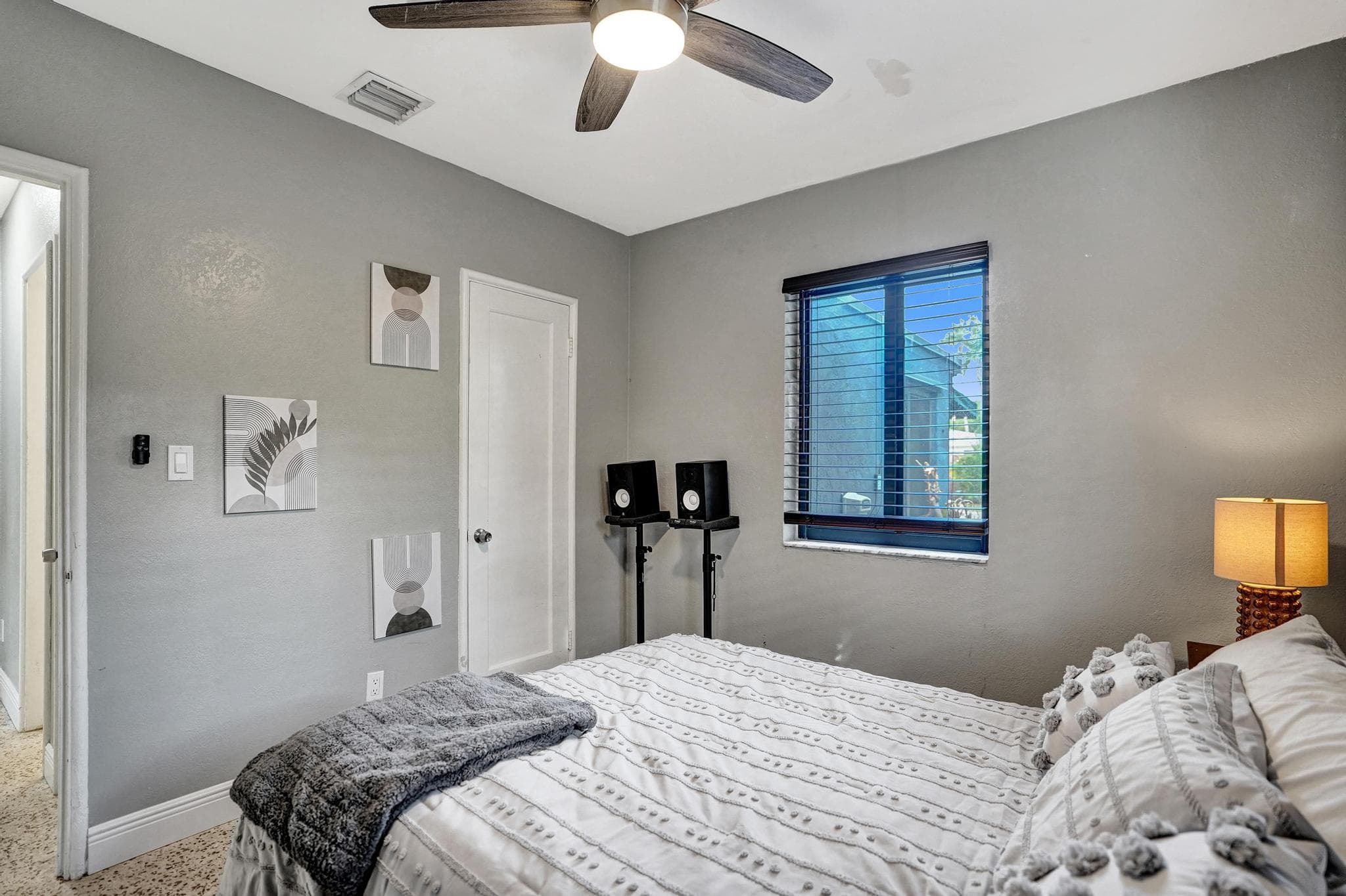 1728 NE 17th Terrace, Fort Lauderdale, FL 33305 — photo 24 of 83