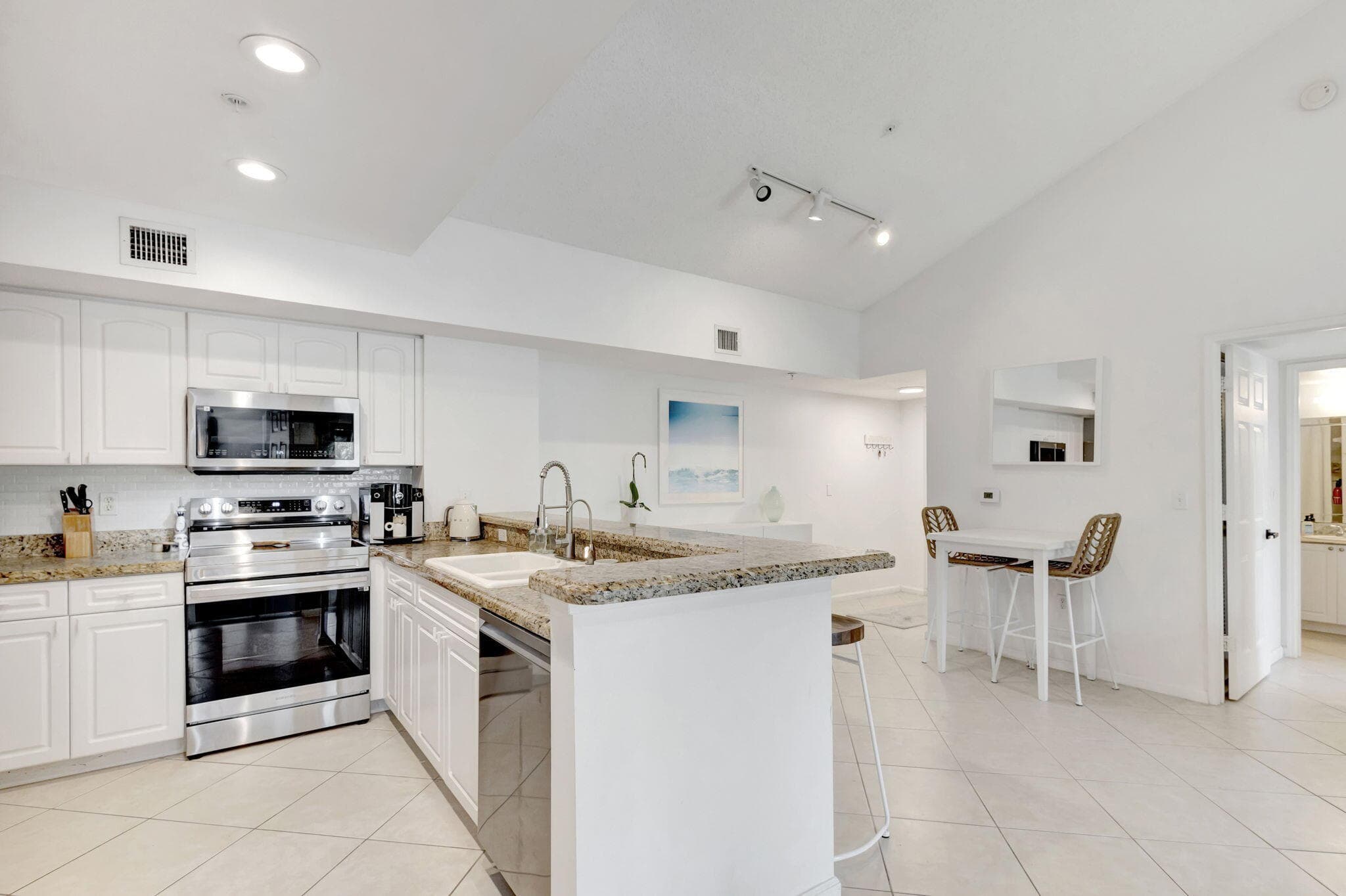 284 Village Boulevard 9307, Tequesta, FL 33469 — photo 9 of 70