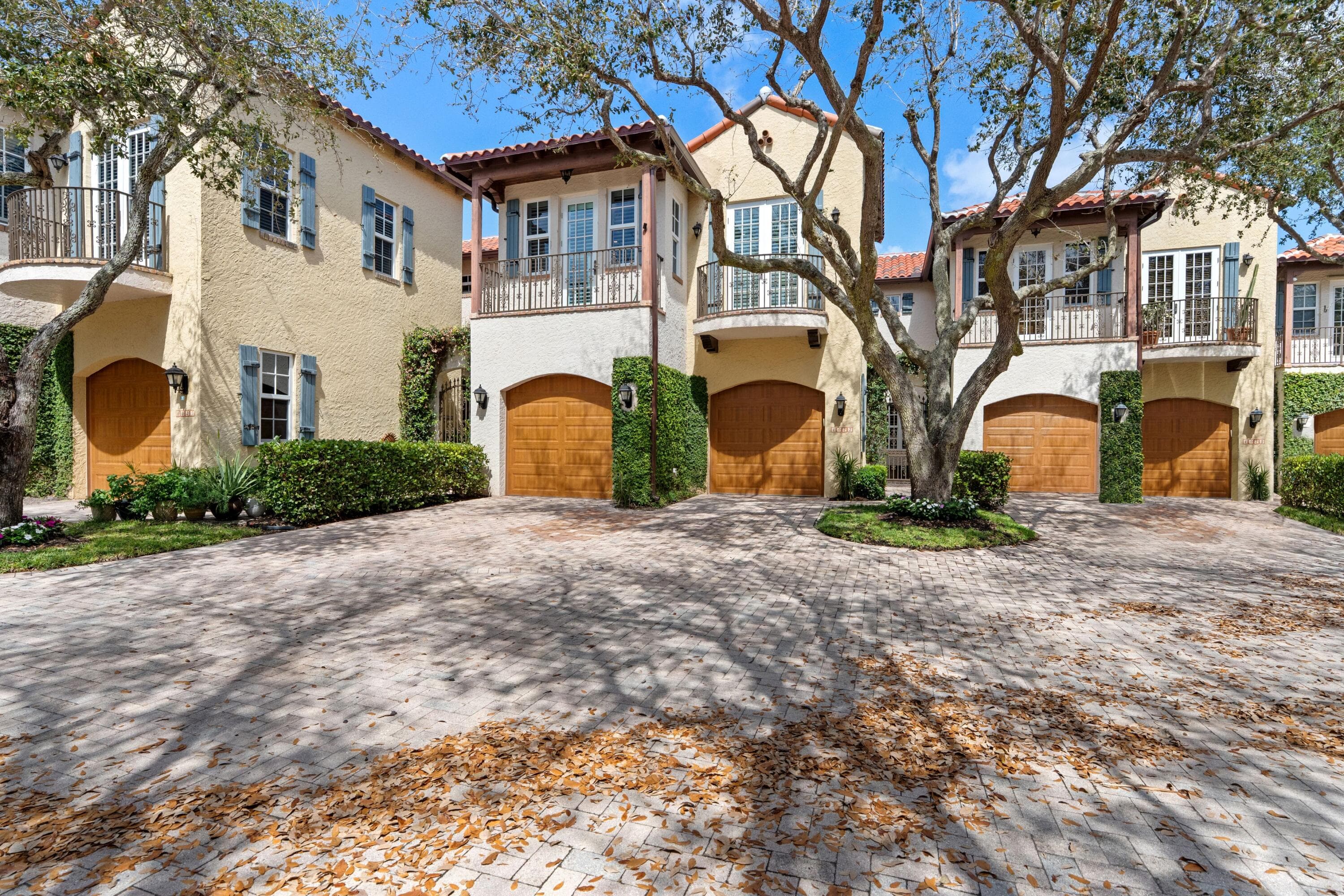 1027 Coralina Lane, Delray Beach, FL 33483 — photo 1 of 35