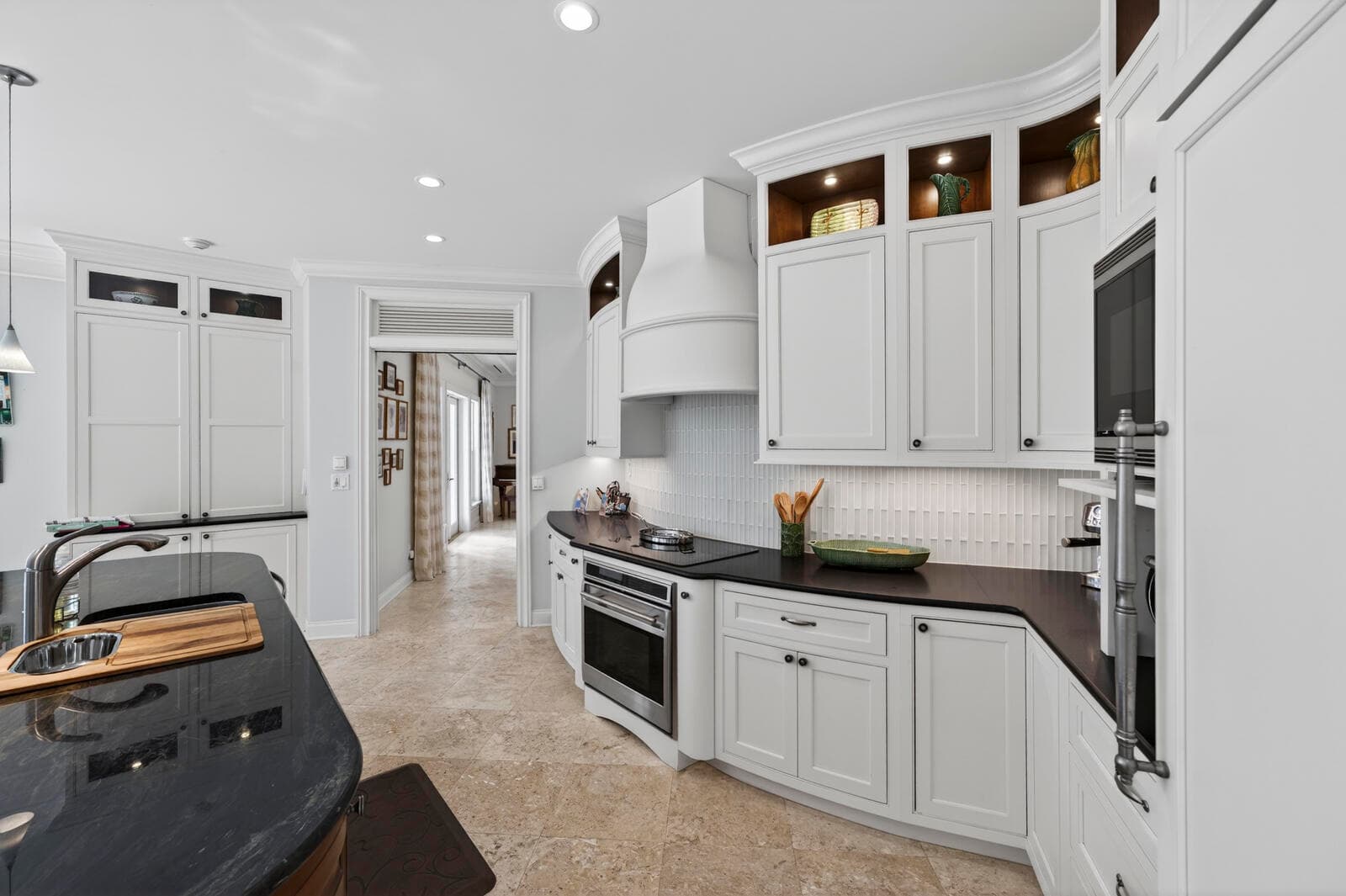 2010 Club Drive, Vero Beach, FL 32963 — photo 26 of 92
