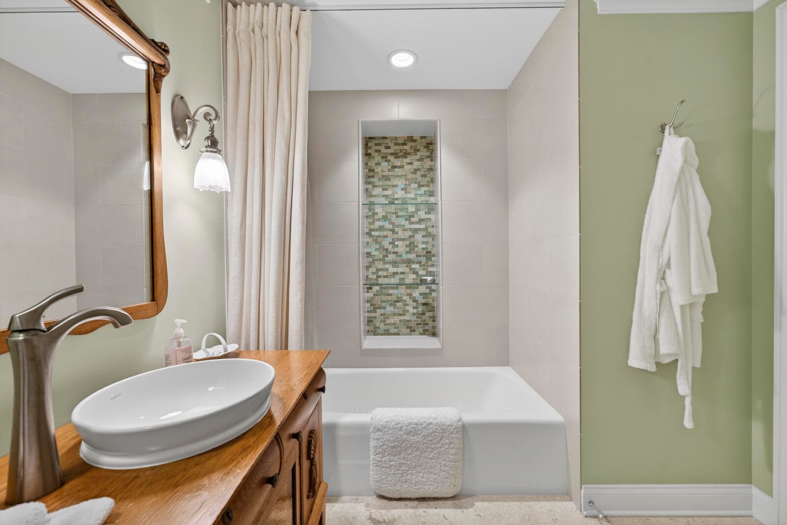 2010 Club Drive, Vero Beach, FL 32963 — photo 49 of 92