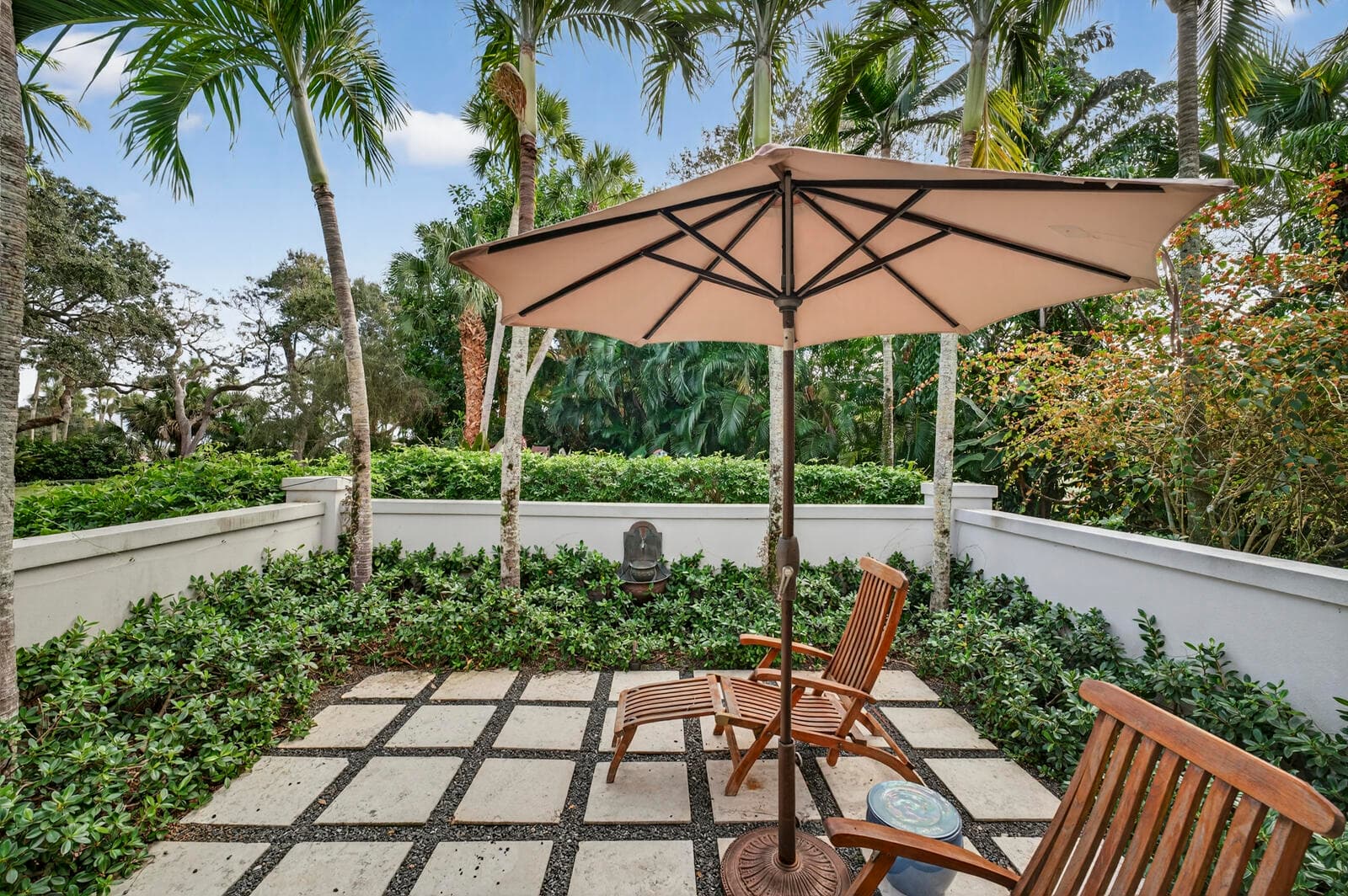 2010 Club Drive, Vero Beach, FL 32963 — photo 51 of 92