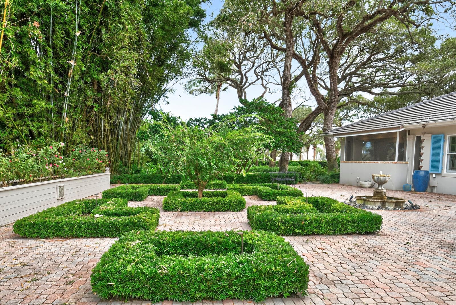 2010 Club Drive, Vero Beach, FL 32963 — photo 86 of 92