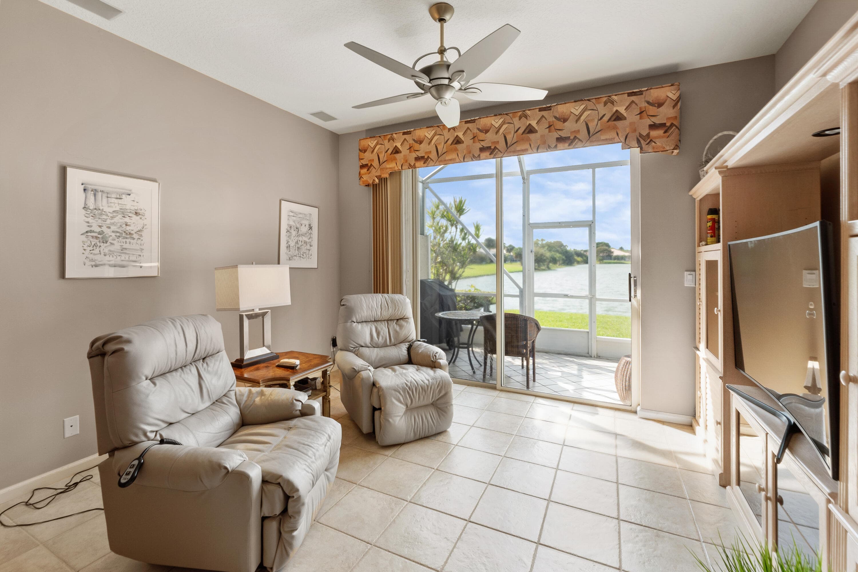 10665 Royal Caribbean Circle, Boynton Beach, FL 33437 — photo 11 of 27