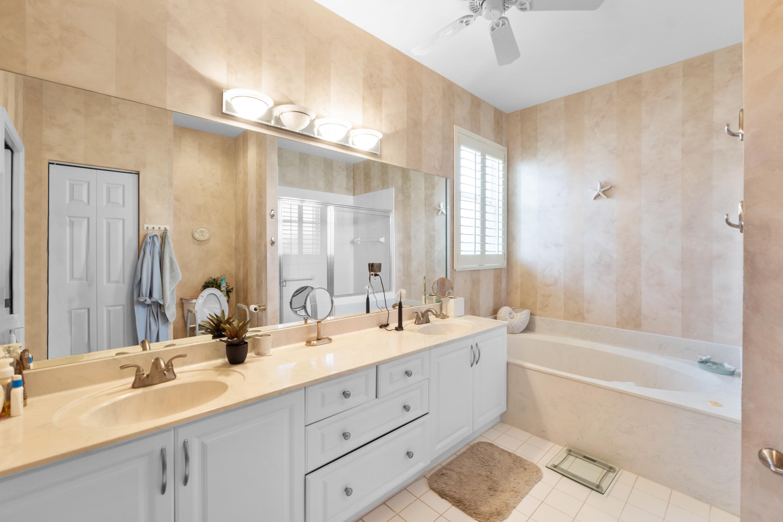 10665 Royal Caribbean Circle, Boynton Beach, FL 33437 — photo 20 of 27