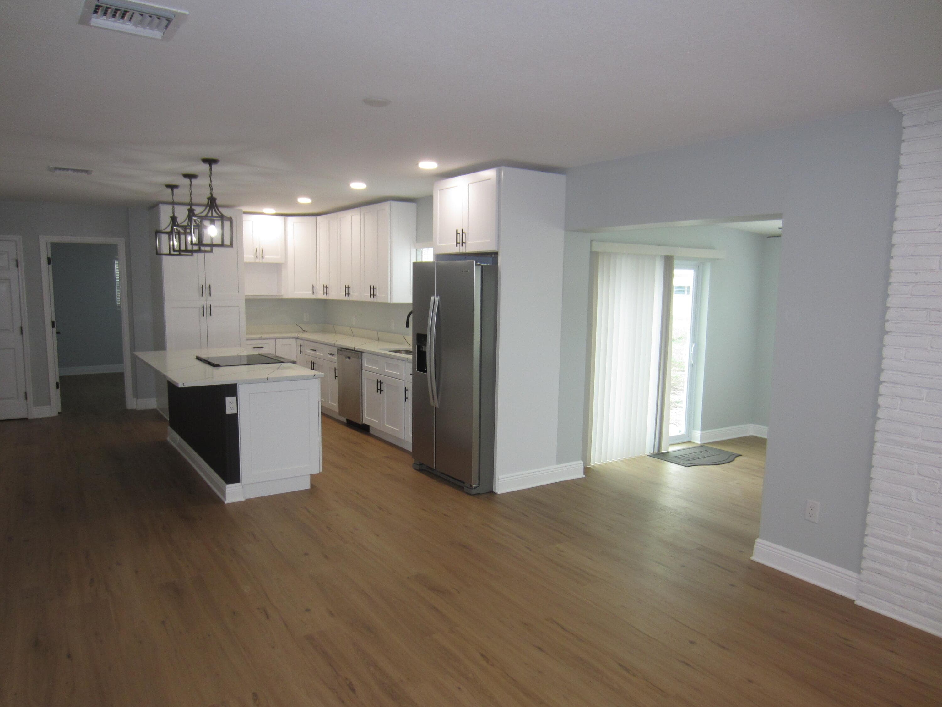101 E Arbor Avenue, Port St. Lucie, FL 34952 — photo 8 of 19