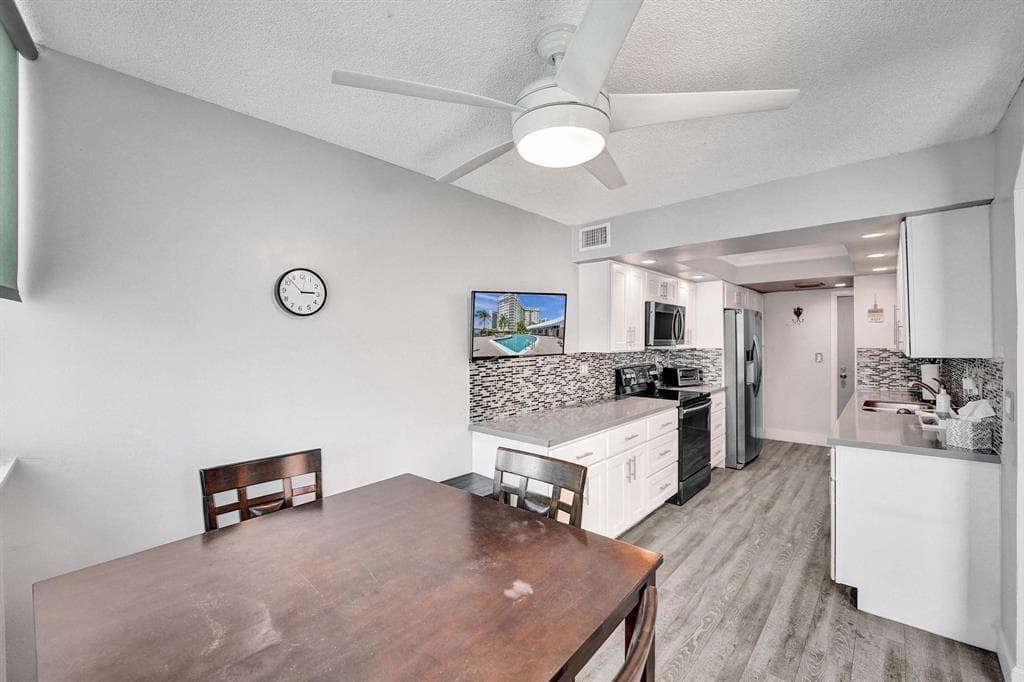 100 Golden Isles Drive 815, Hallandale Beach, FL 33009 — photo 28 of 42