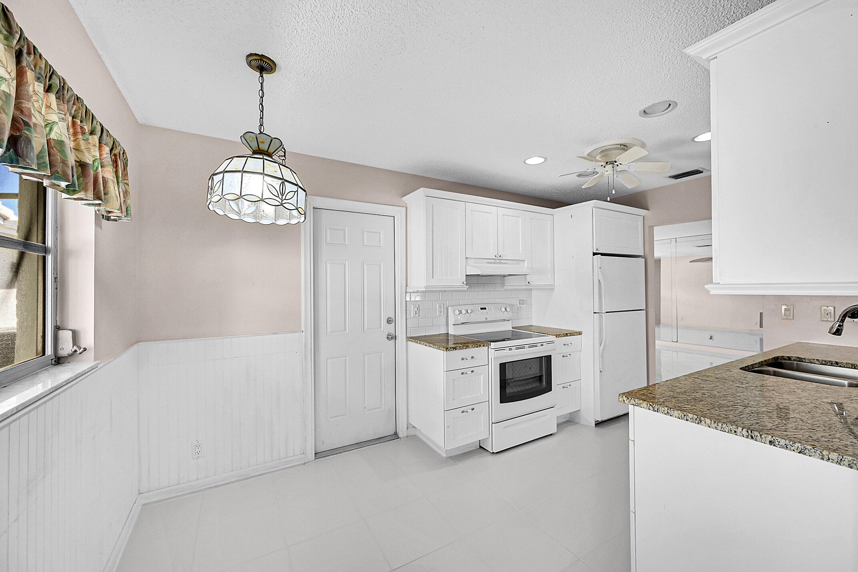 1515 SW 21st Street, Boynton Beach, FL 33426 — photo 8 of 29