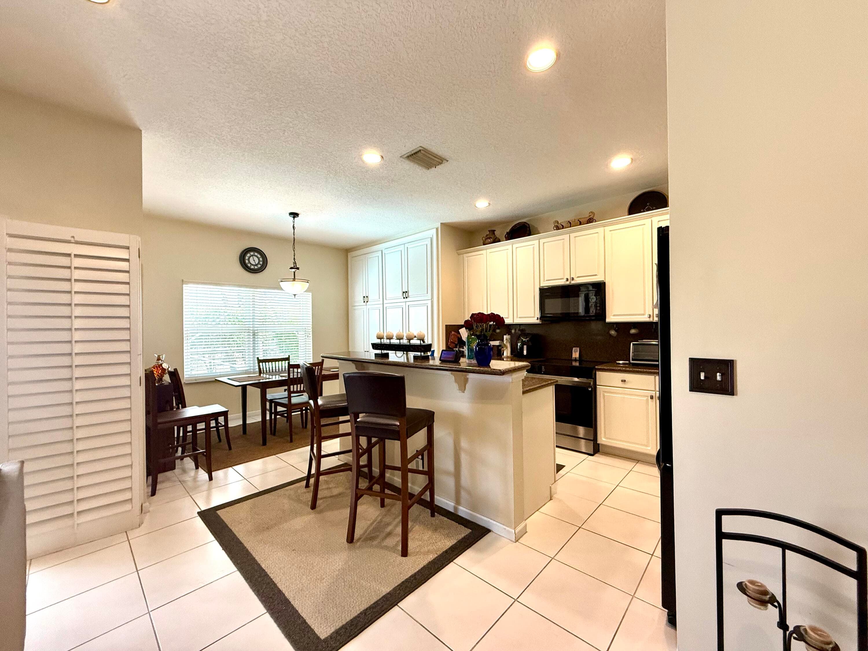 8611 Gold Cay, West Palm Beach, FL 33411 — photo 10 of 43