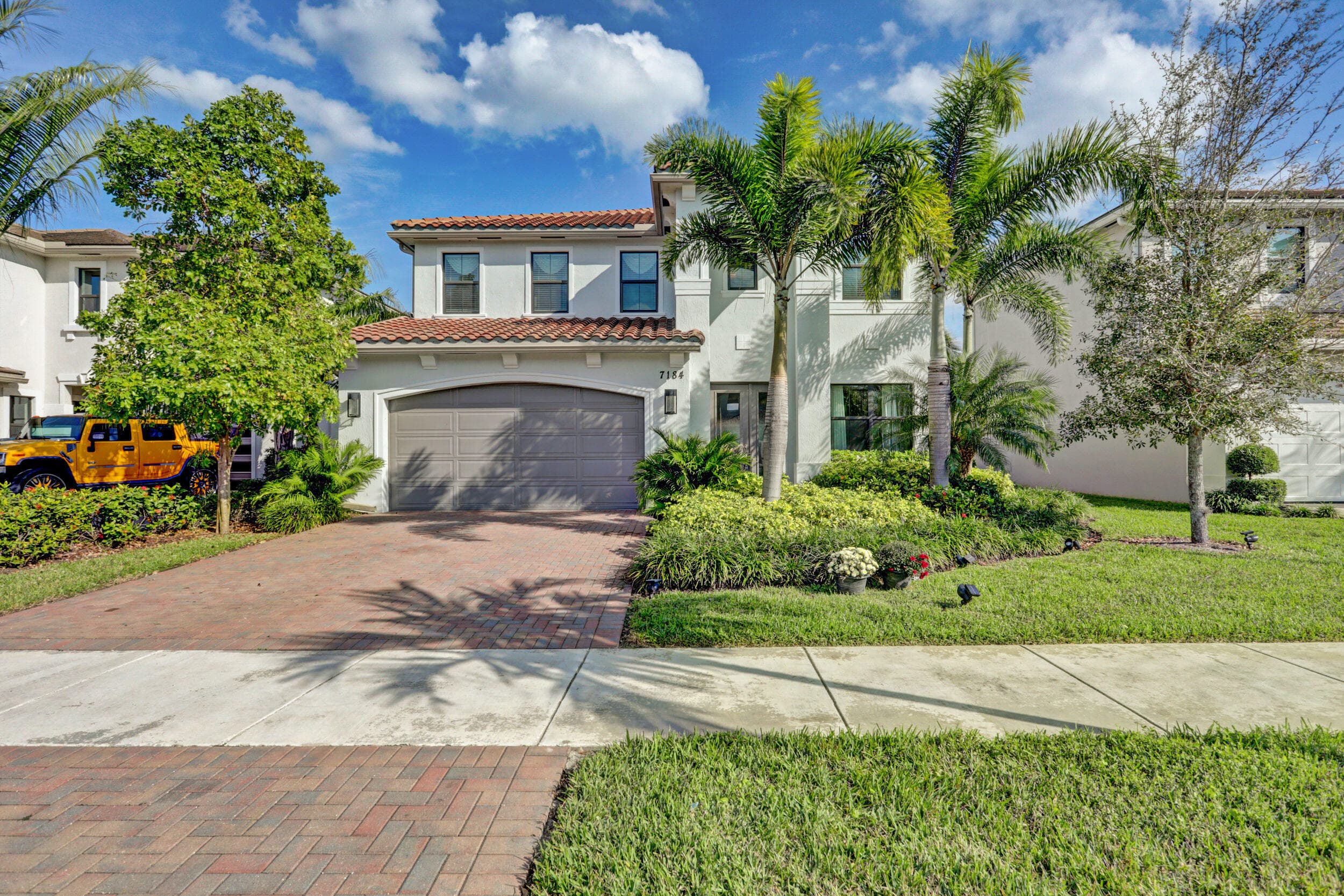 7184 Montereal Path, Lake Worth, FL 33463 — photo 1 of 34