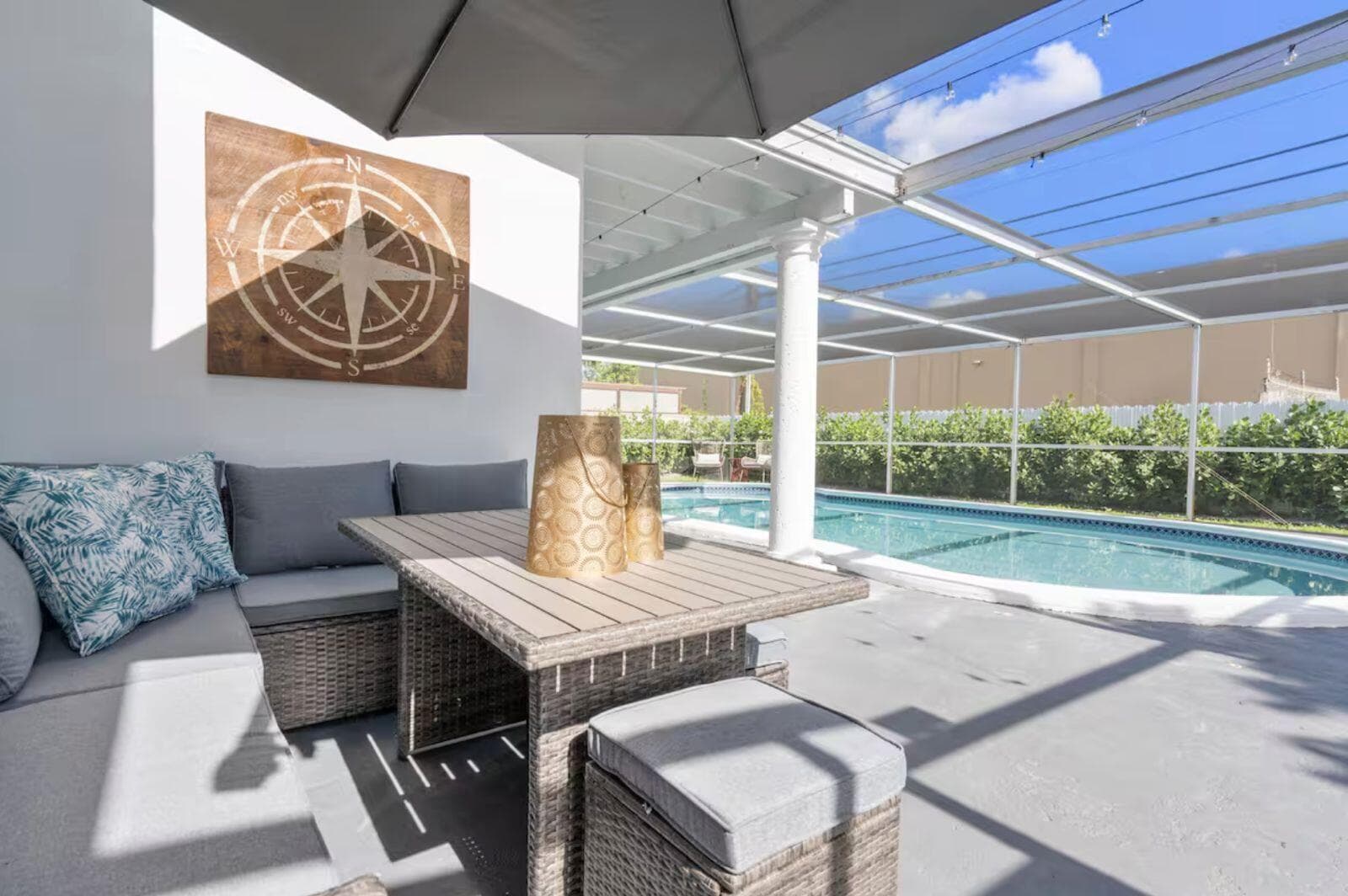 20411 NE 15th Avenue, Miami, FL 33179 — photo 14 of 17