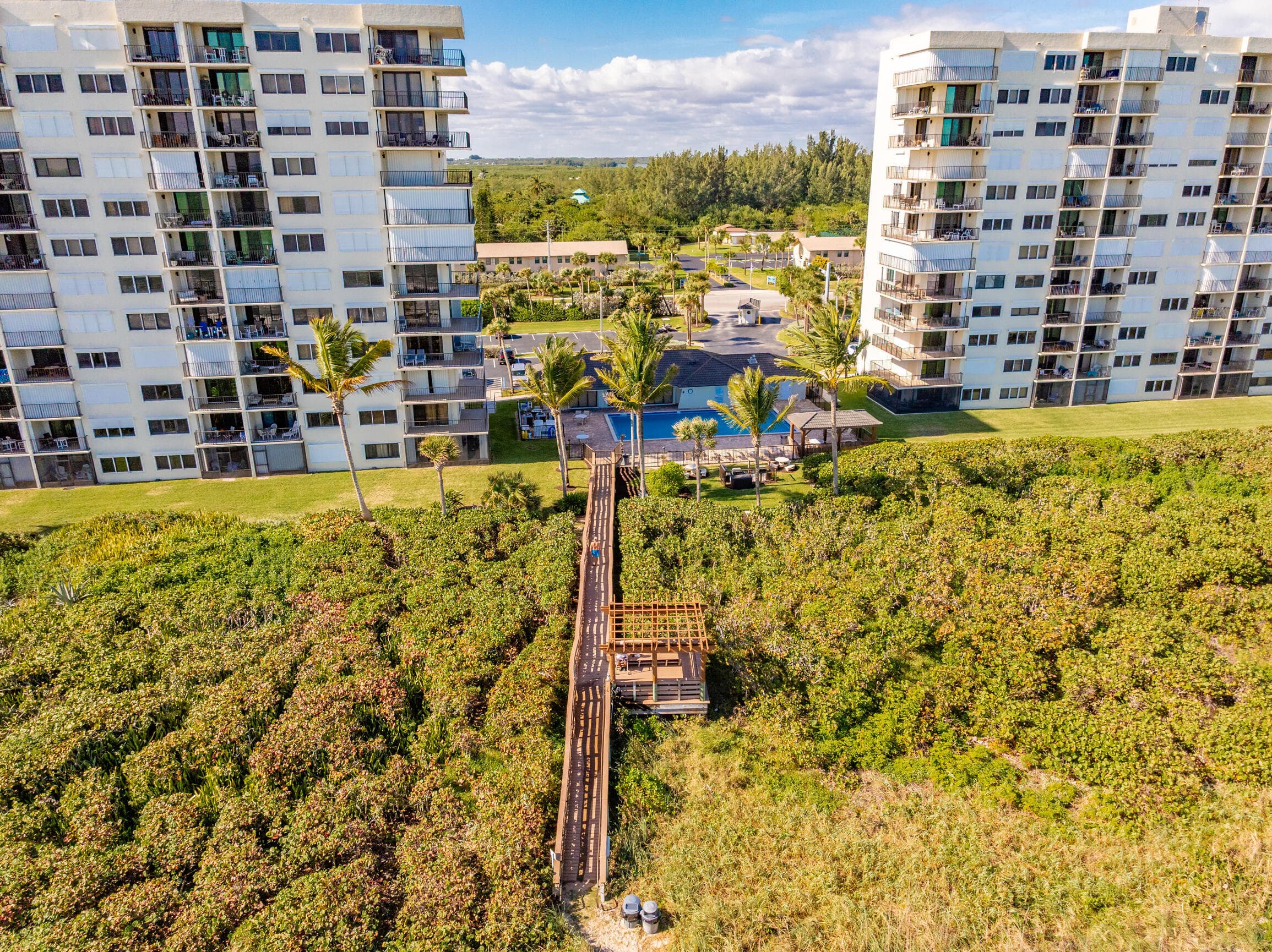 4200 N Hwy A1a Unit 812, Hutchinson Island, FL 34949 — photo 29 of 32