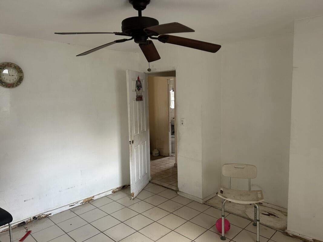 14035 NW 6th Avenue, North Miami, FL 33168 — photo 3 of 6