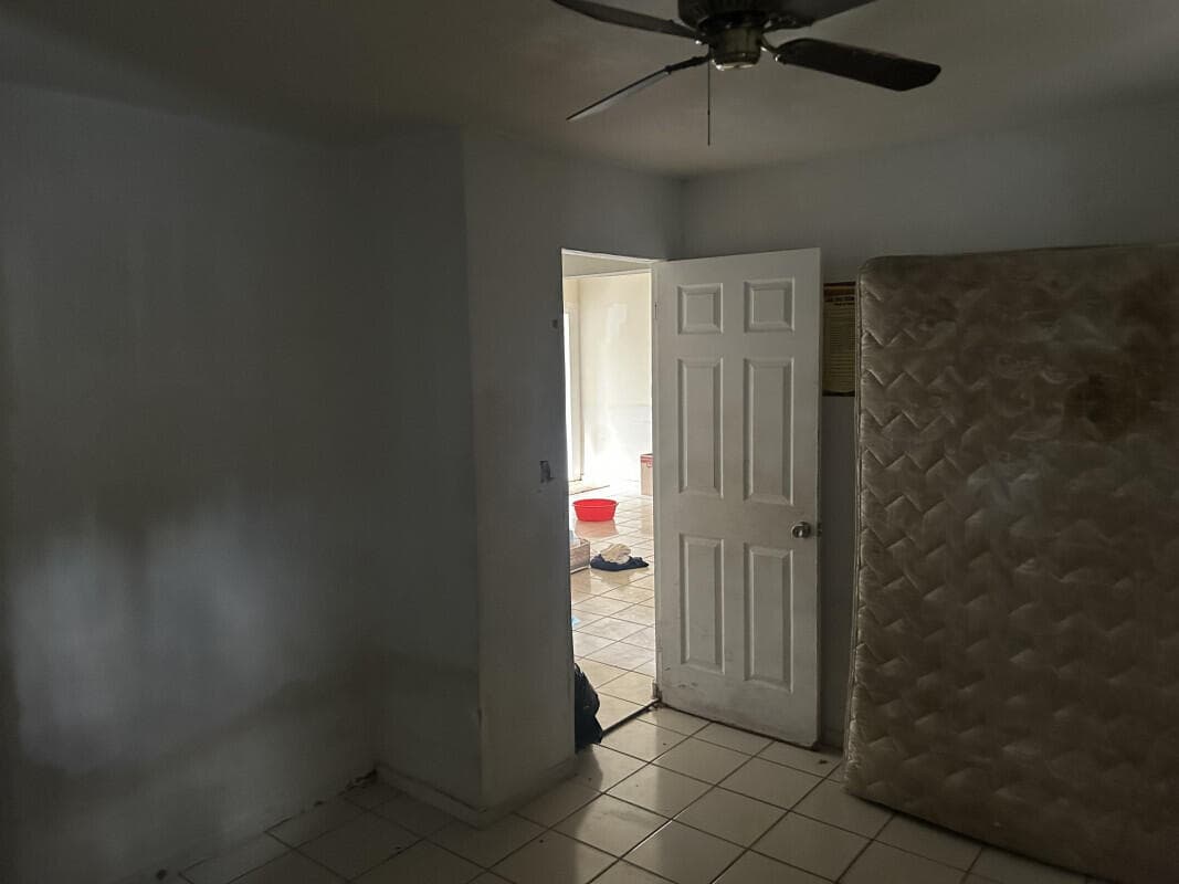 14035 NW 6th Avenue, North Miami, FL 33168 — photo 5 of 6