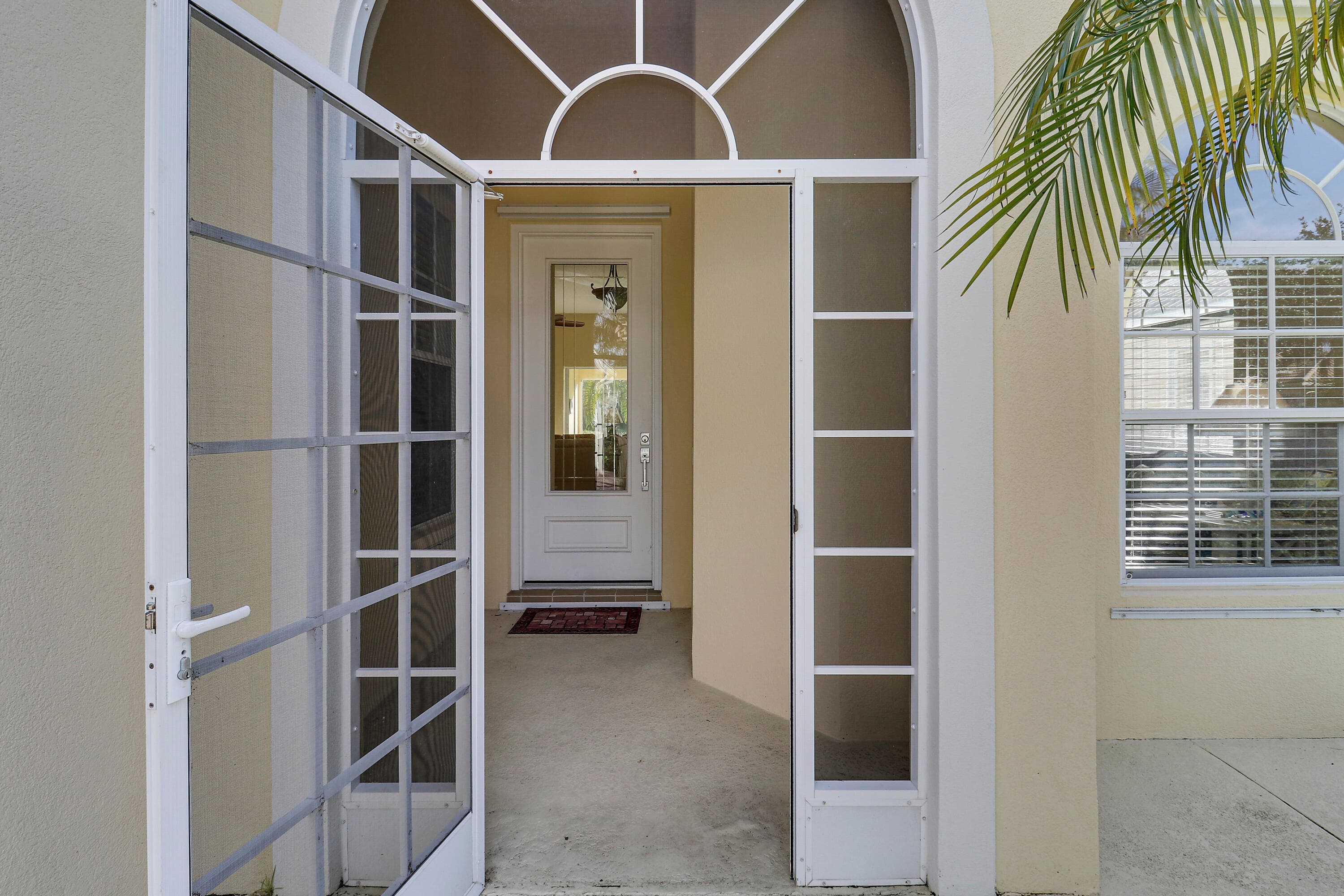8337 SE Angelina Court, Hobe Sound, FL 33455 — photo 3 of 35