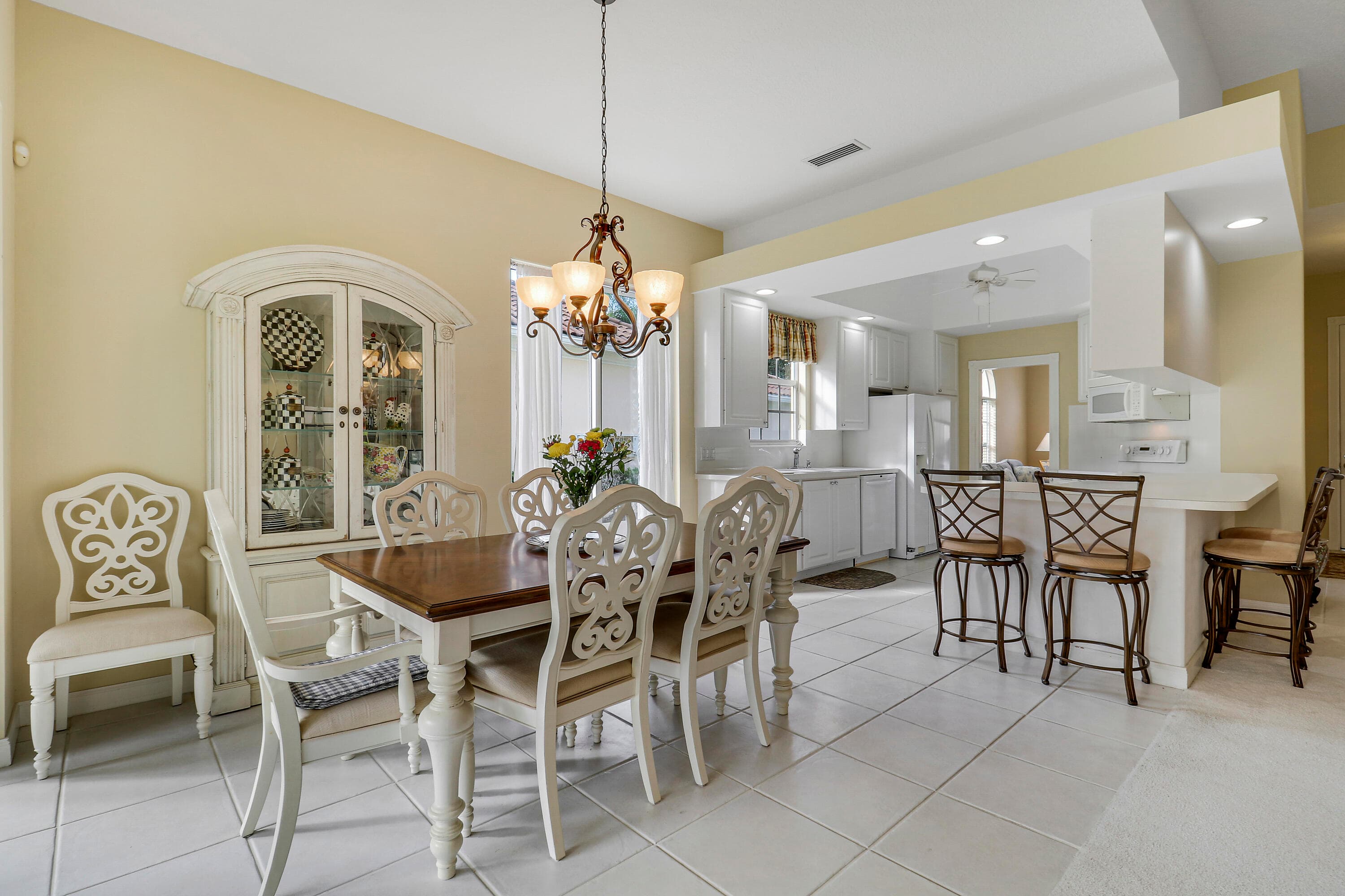 8337 SE Angelina Court, Hobe Sound, FL 33455 — photo 14 of 35
