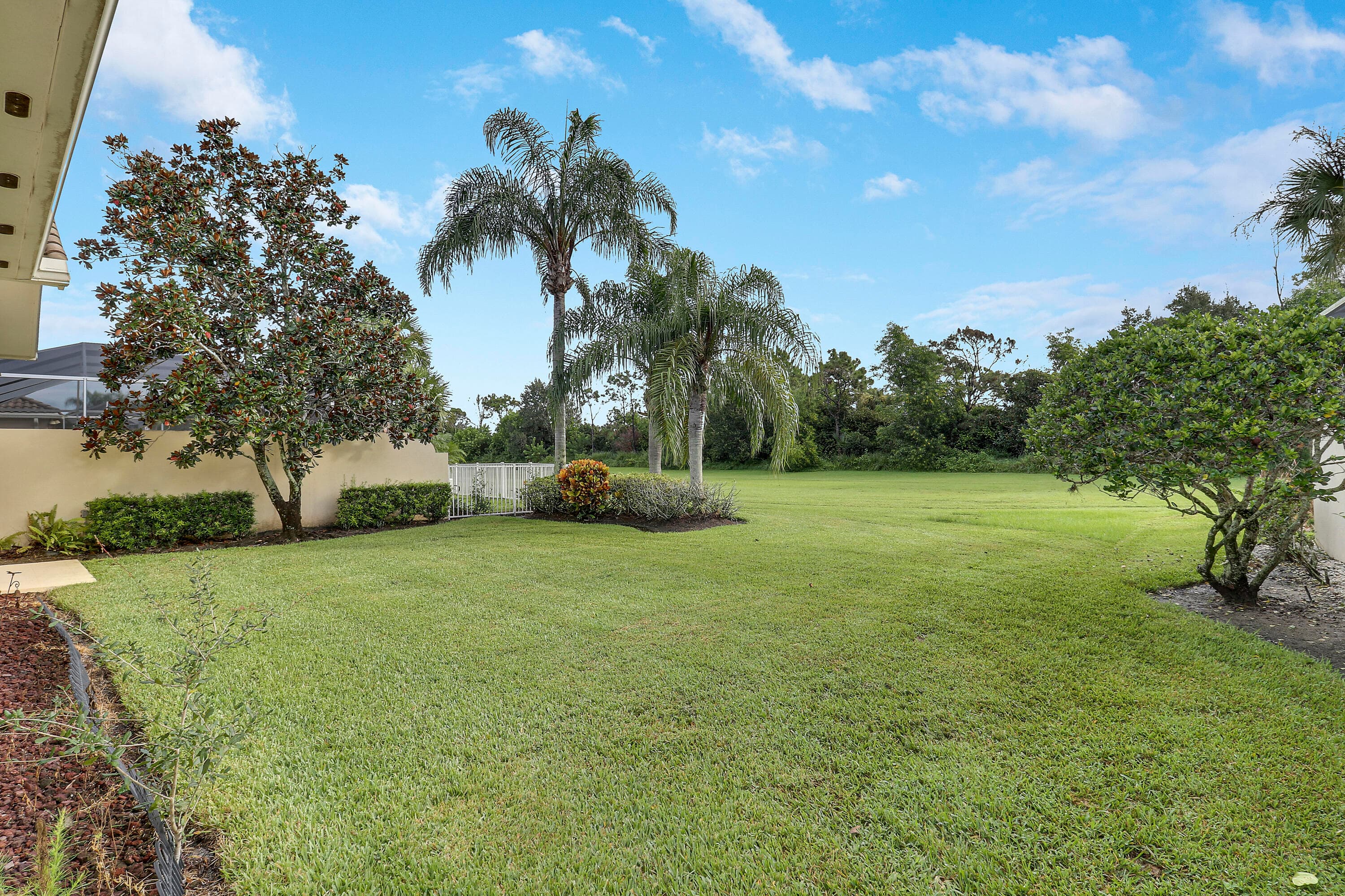 8337 SE Angelina Court, Hobe Sound, FL 33455 — photo 30 of 35