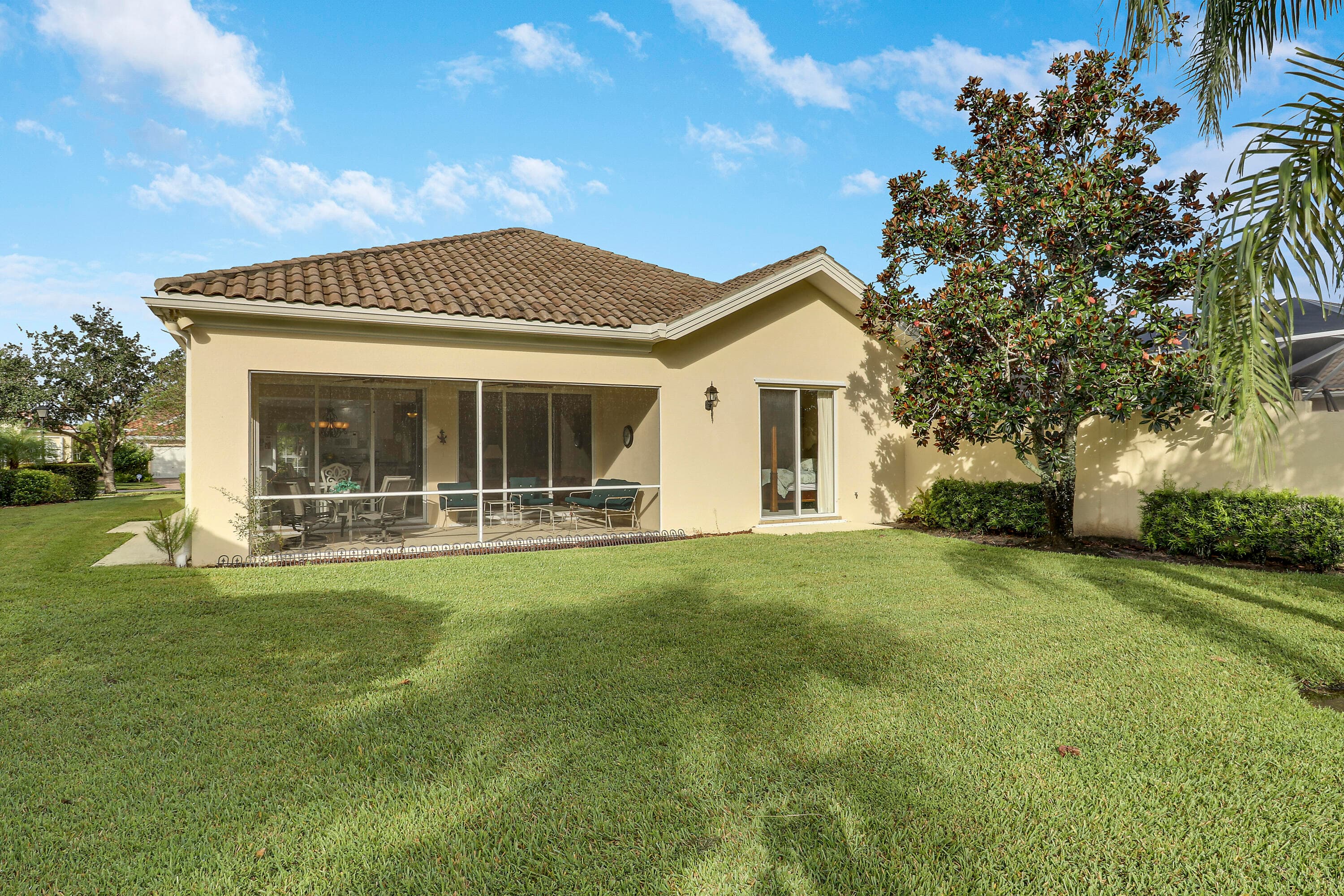 8337 SE Angelina Court, Hobe Sound, FL 33455 — photo 31 of 35