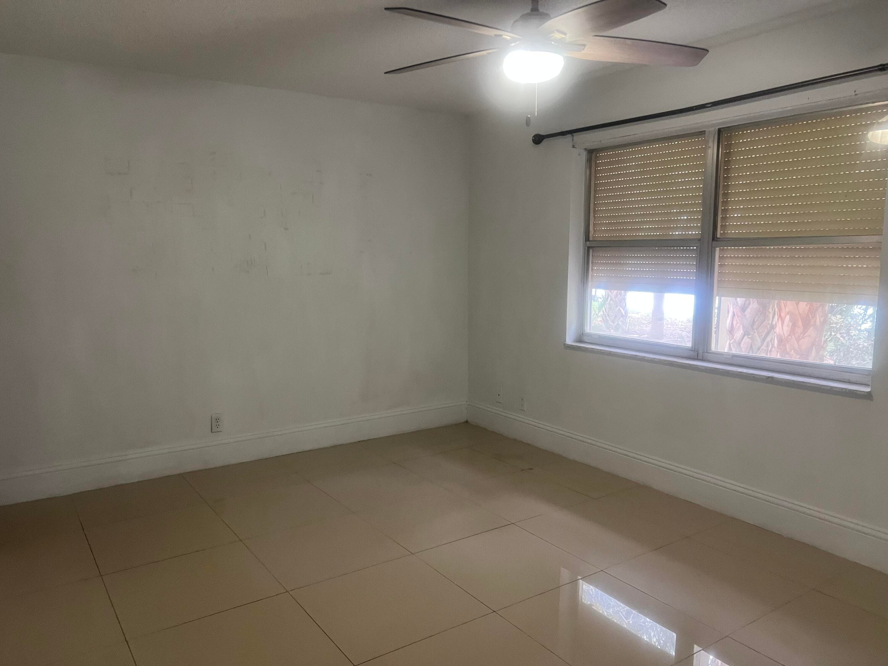 3300 Spanish Moss Terrace 111, Lauderhill, FL 33319 — photo 15 of 45