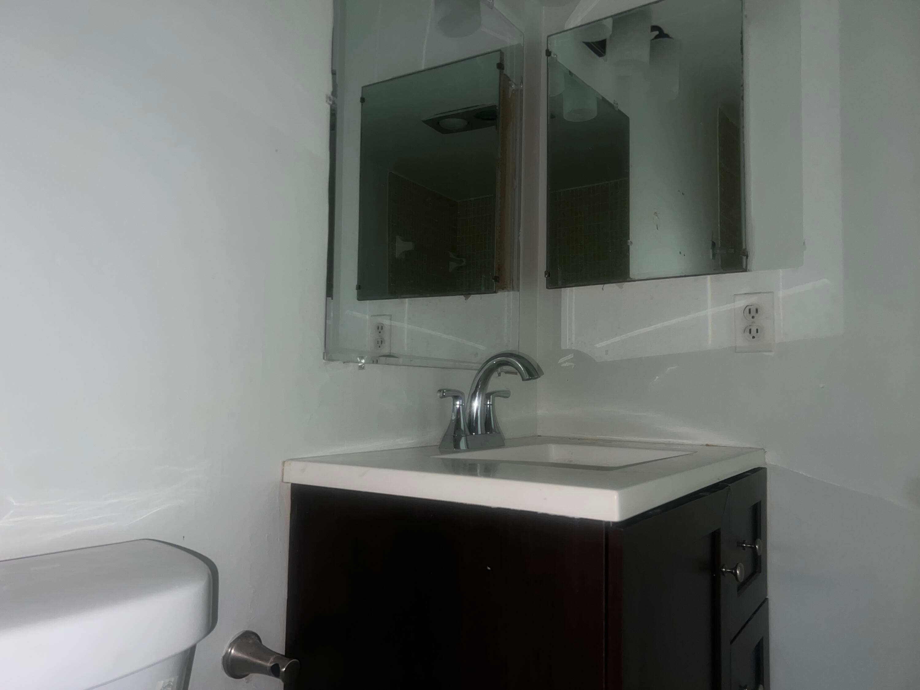 3300 Spanish Moss Terrace 111, Lauderhill, FL 33319 — photo 25 of 45