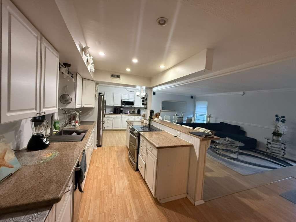 7024 NW 63rd Street, Tamarac, FL 33321 — photo 14 of 50