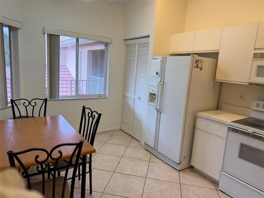 5914 Regal Glen Drive 205, Boynton Beach, FL 33437 — photo 9 of 27