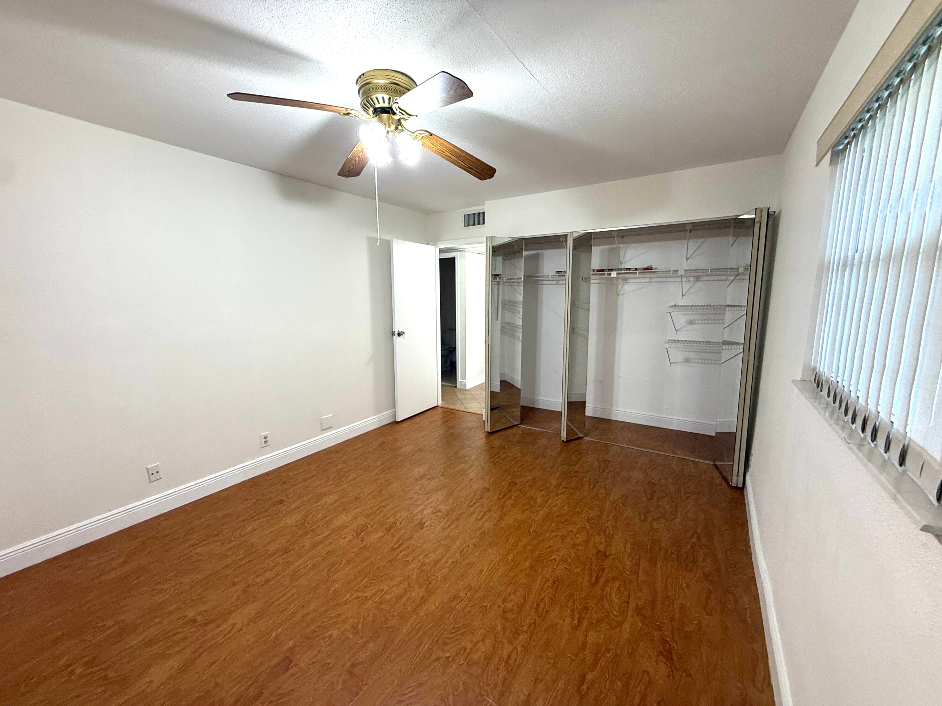 569 Monaco L, Delray Beach, FL 33446 — photo 21 of 32