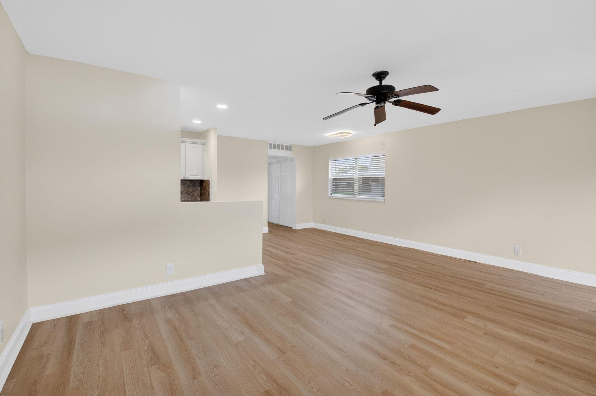 158 Valencia G, Delray Beach, FL 33446 — photo 10 of 50