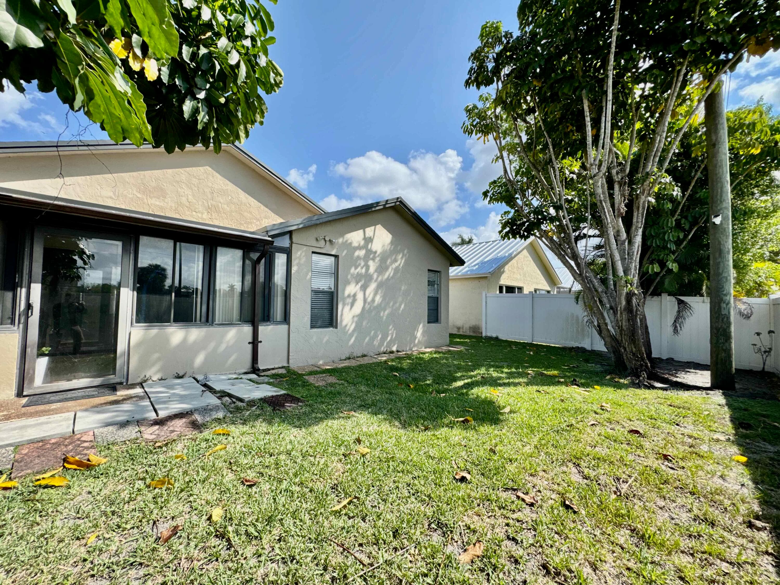 9106 Chatsworth Cascades, Boca Raton, FL 33434 — photo 23 of 26