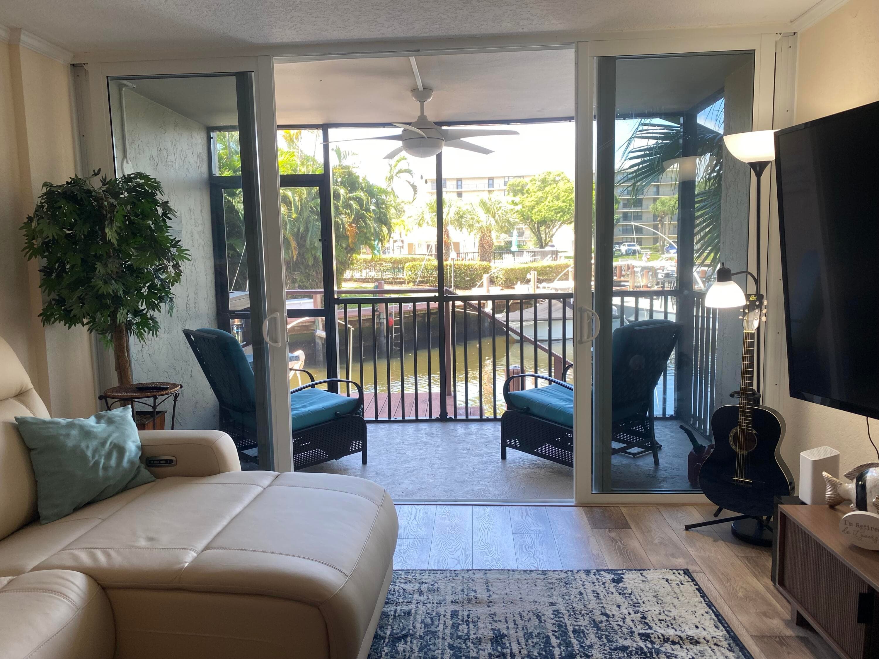 3 Royal Palm Way 102, Boca Raton, FL 33432 — photo 11 of 43