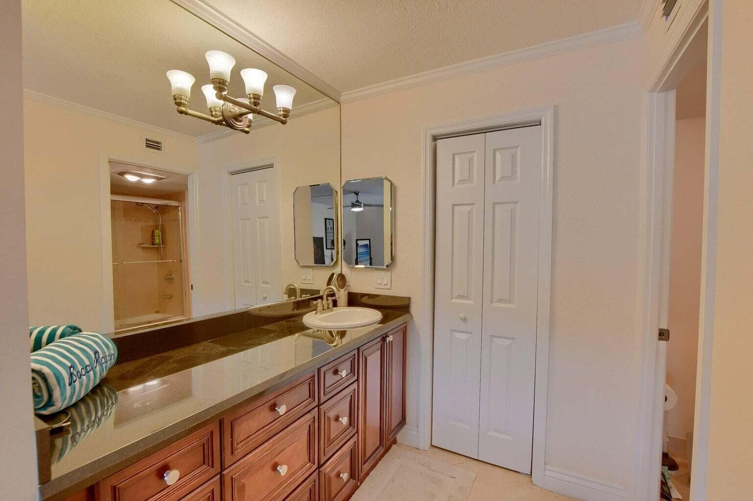 3 Royal Palm Way 102, Boca Raton, FL 33432 — photo 24 of 43