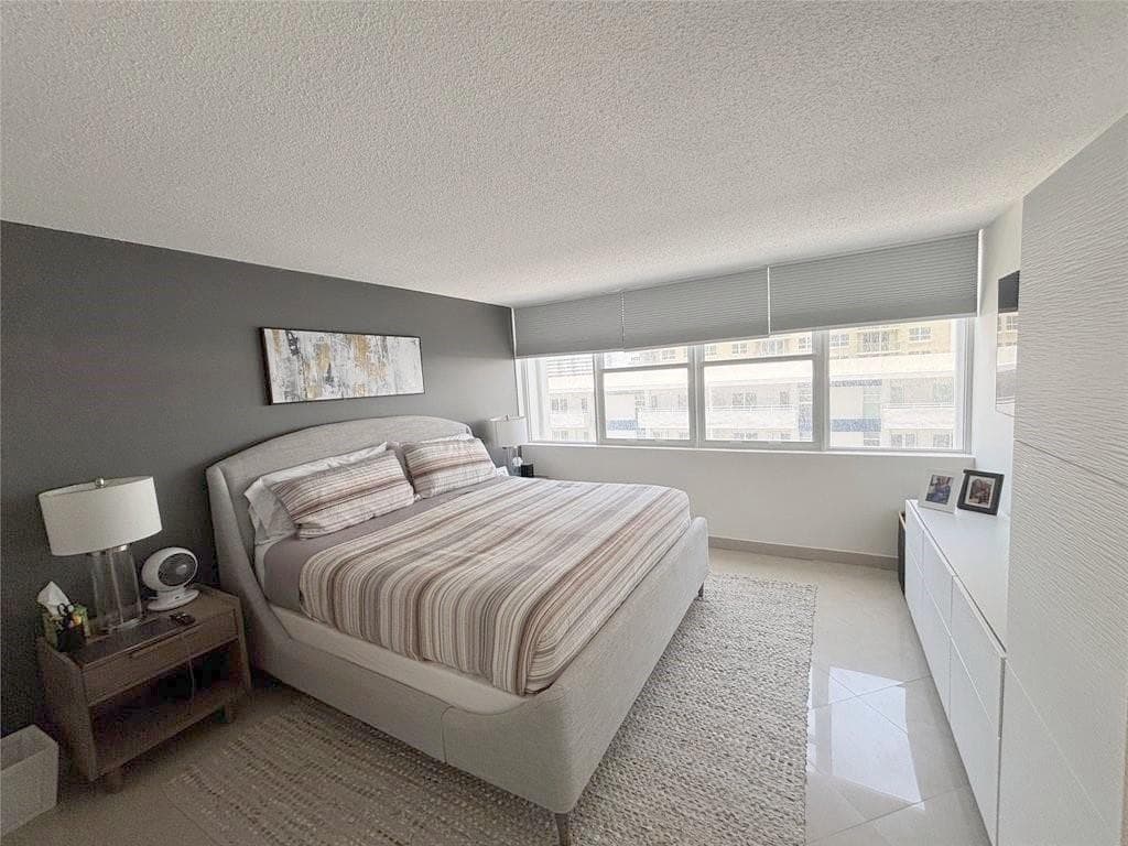 3140 S Ocean Drive 809, Hallandale Beach, FL 33009 — photo 11 of 32