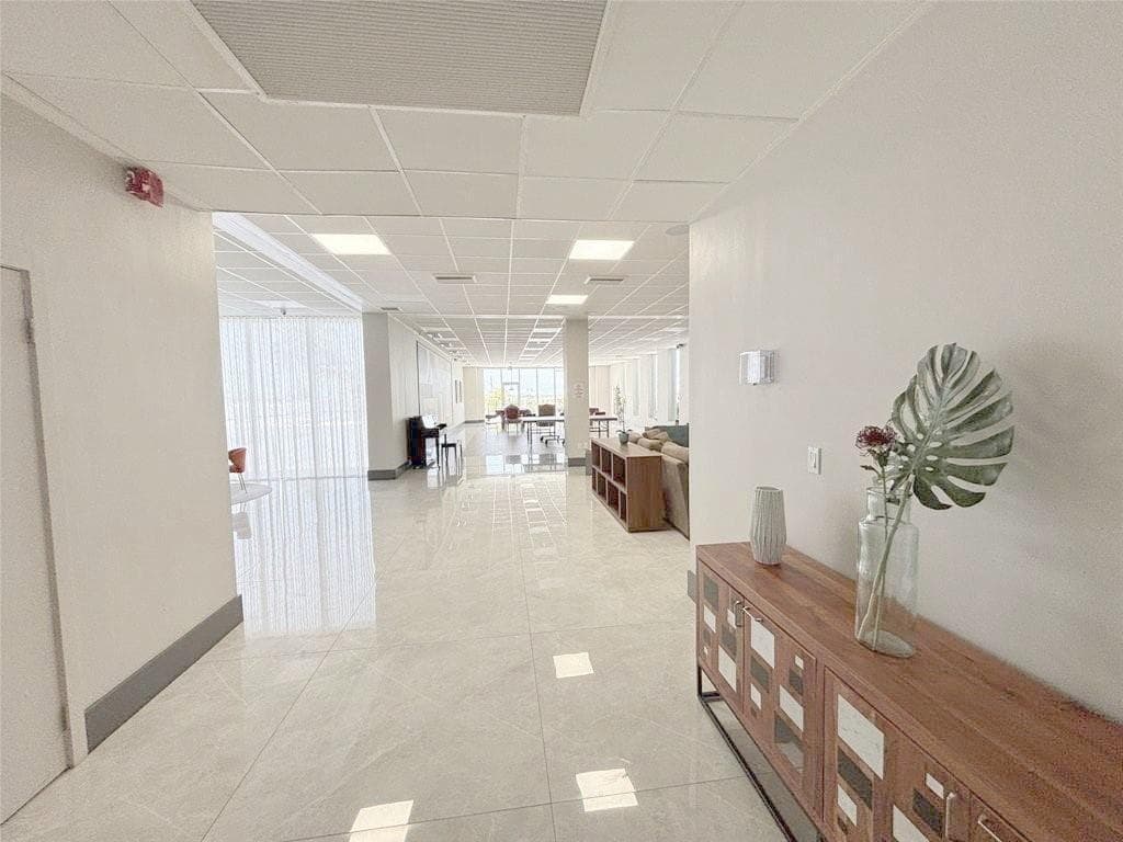 3140 S Ocean Drive 809, Hallandale Beach, FL 33009 — photo 24 of 32