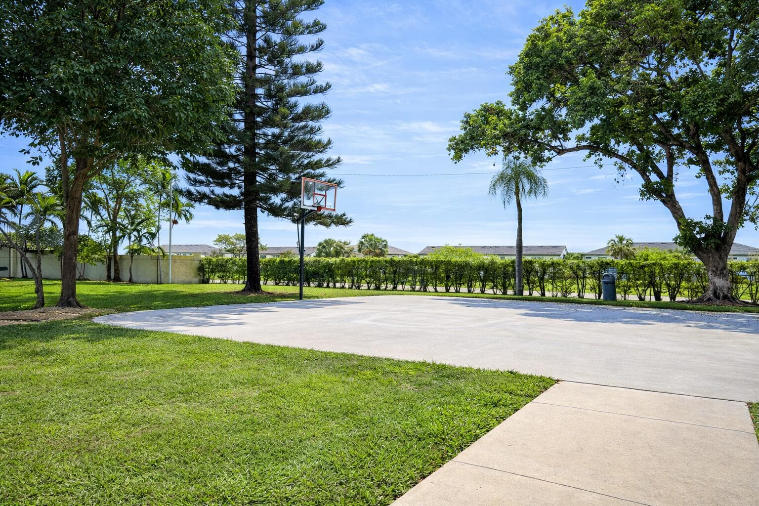 110 Lake Emerald Drive 405, Oakland Park, FL 33309 — photo 21 of 38