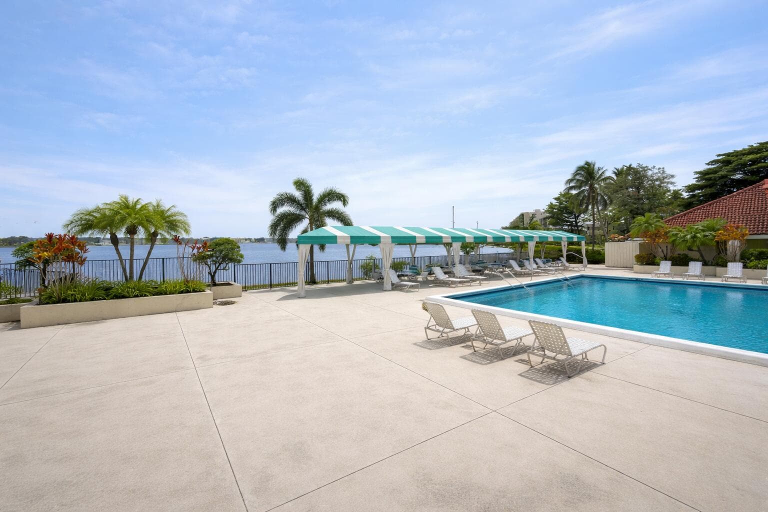110 Lake Emerald Drive 405, Oakland Park, FL 33309 — photo 27 of 38