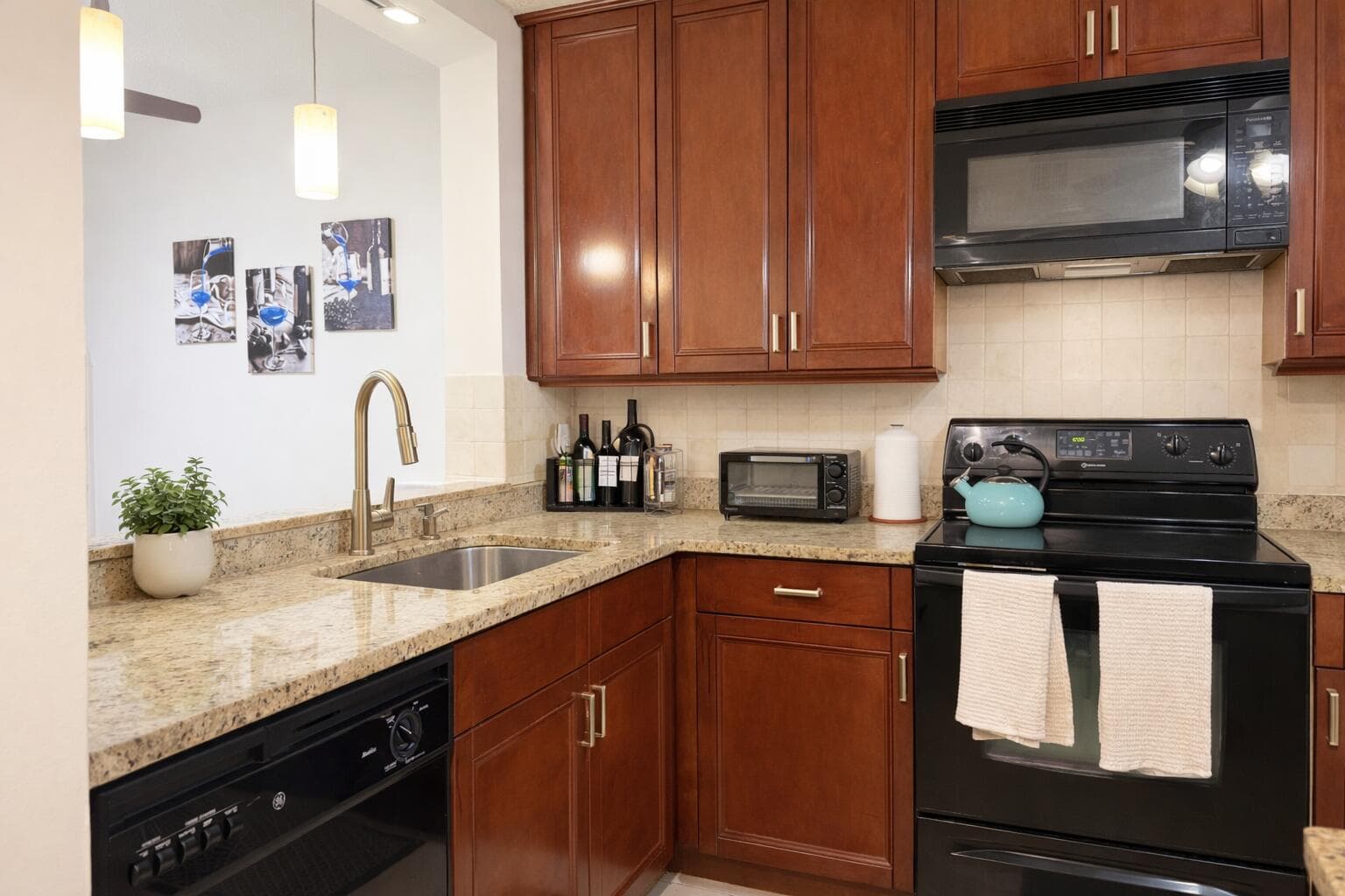 110 Lake Emerald Drive 405, Oakland Park, FL 33309 — photo 9 of 38