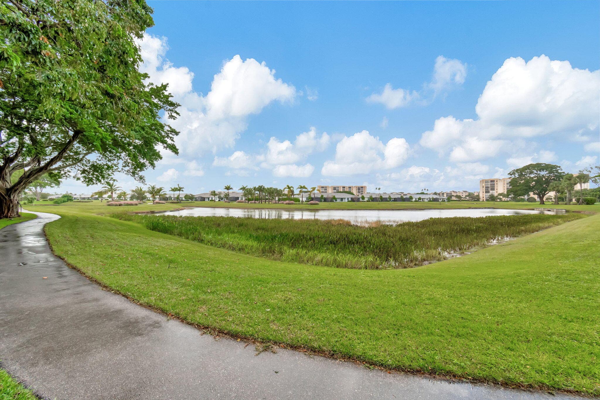 14575 Bonaire Boulevard 402, Delray Beach, FL 33446 — photo 31 of 40