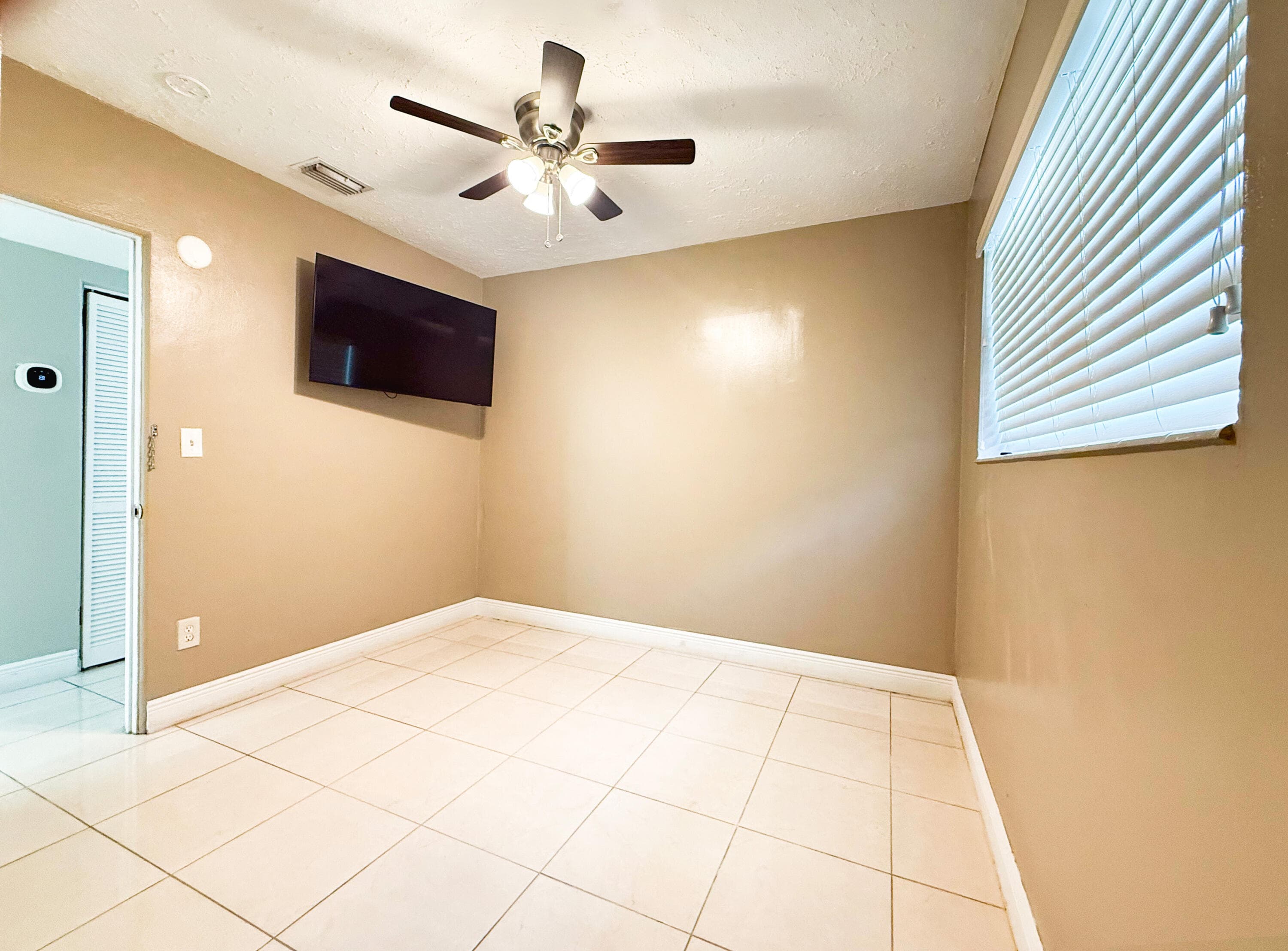 19731 NW 4th Avenue, Miami Gardens, FL 33169 — photo 13 of 27