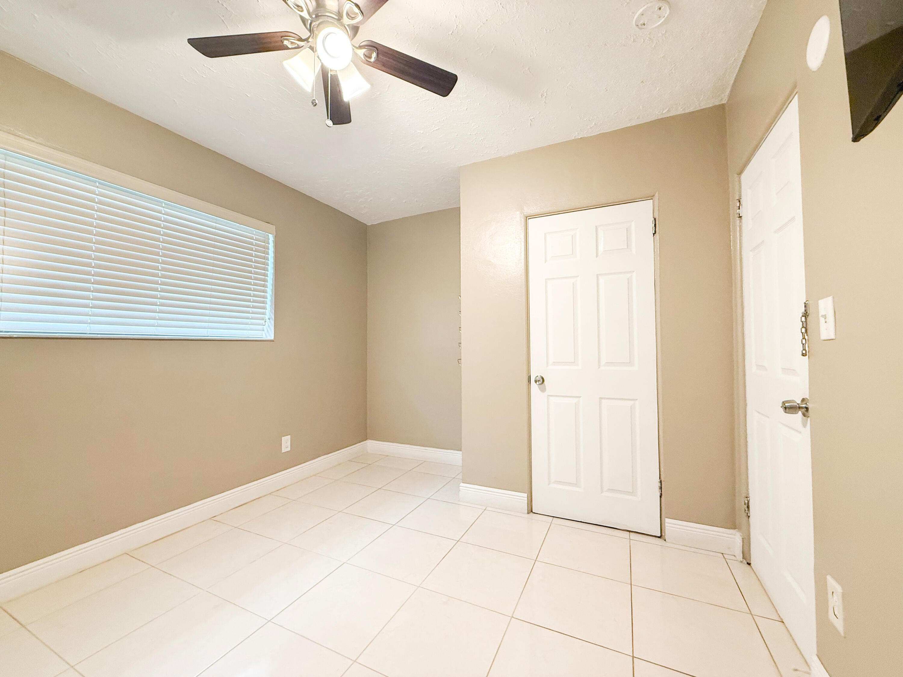 19731 NW 4th Avenue, Miami Gardens, FL 33169 — photo 14 of 27