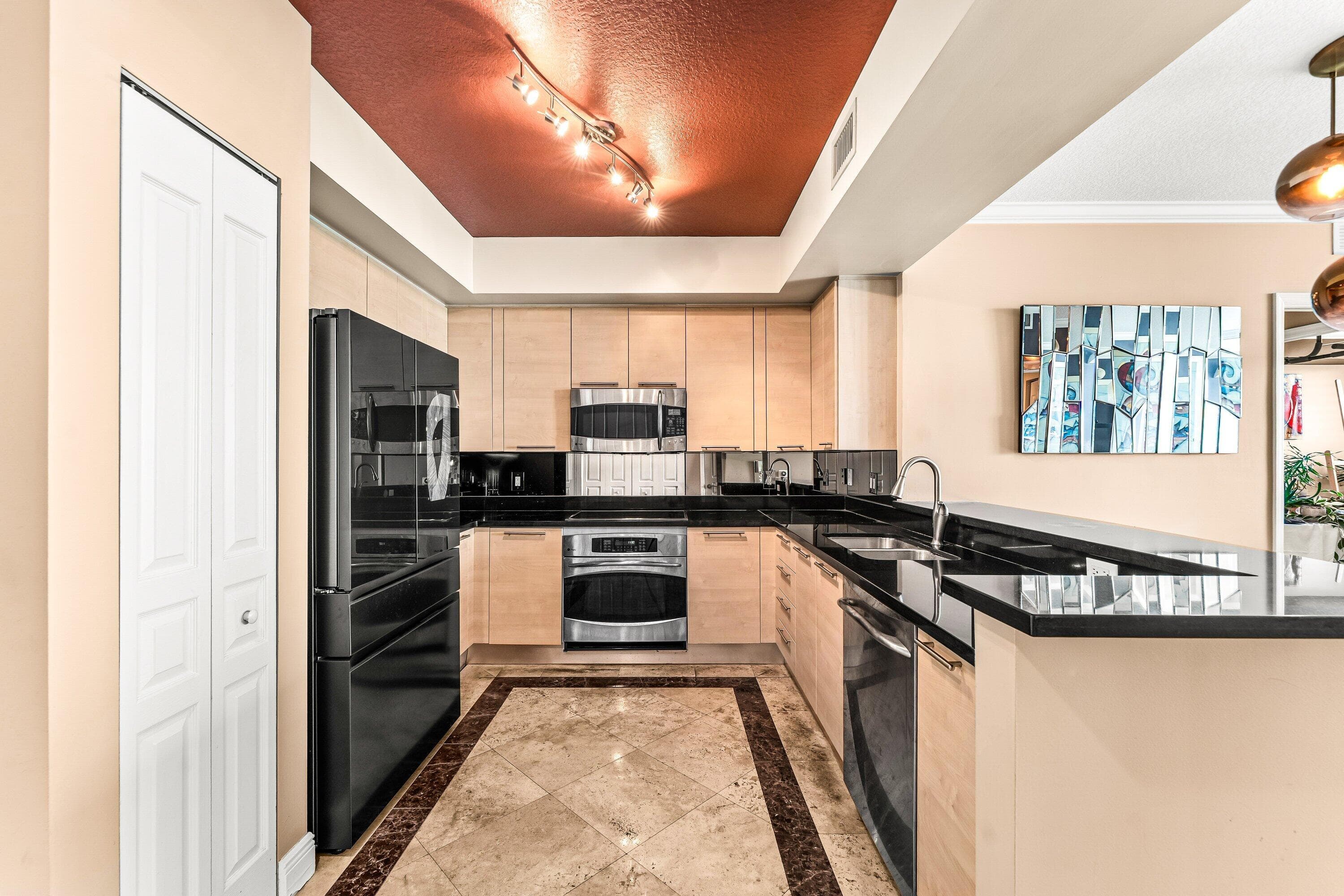 350 SE 2nd Street 2860, Fort Lauderdale, FL 33301 — photo 7 of 49