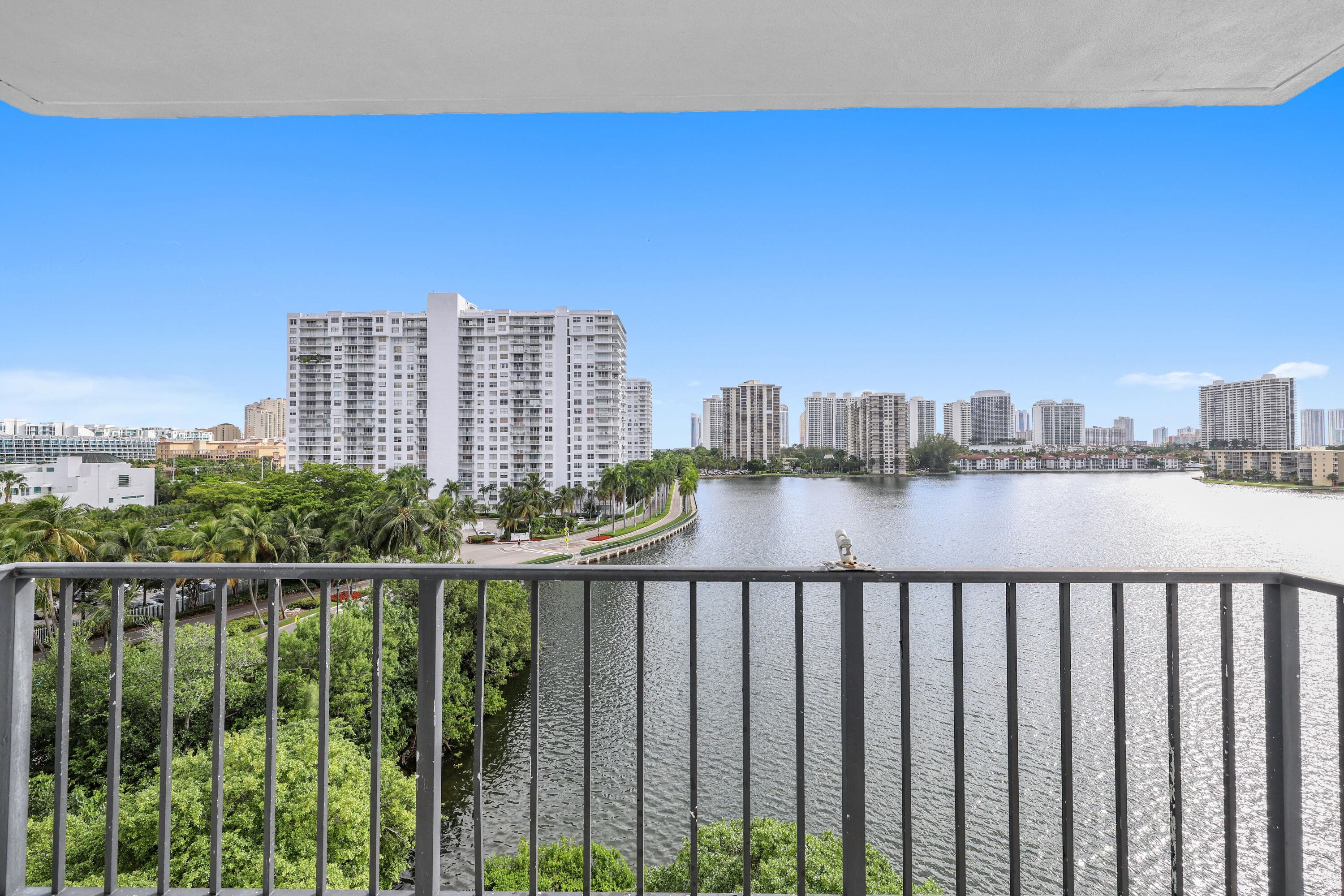 2780 NE 183rd Street 716, Aventura, FL 33160 — photo 19 of 46