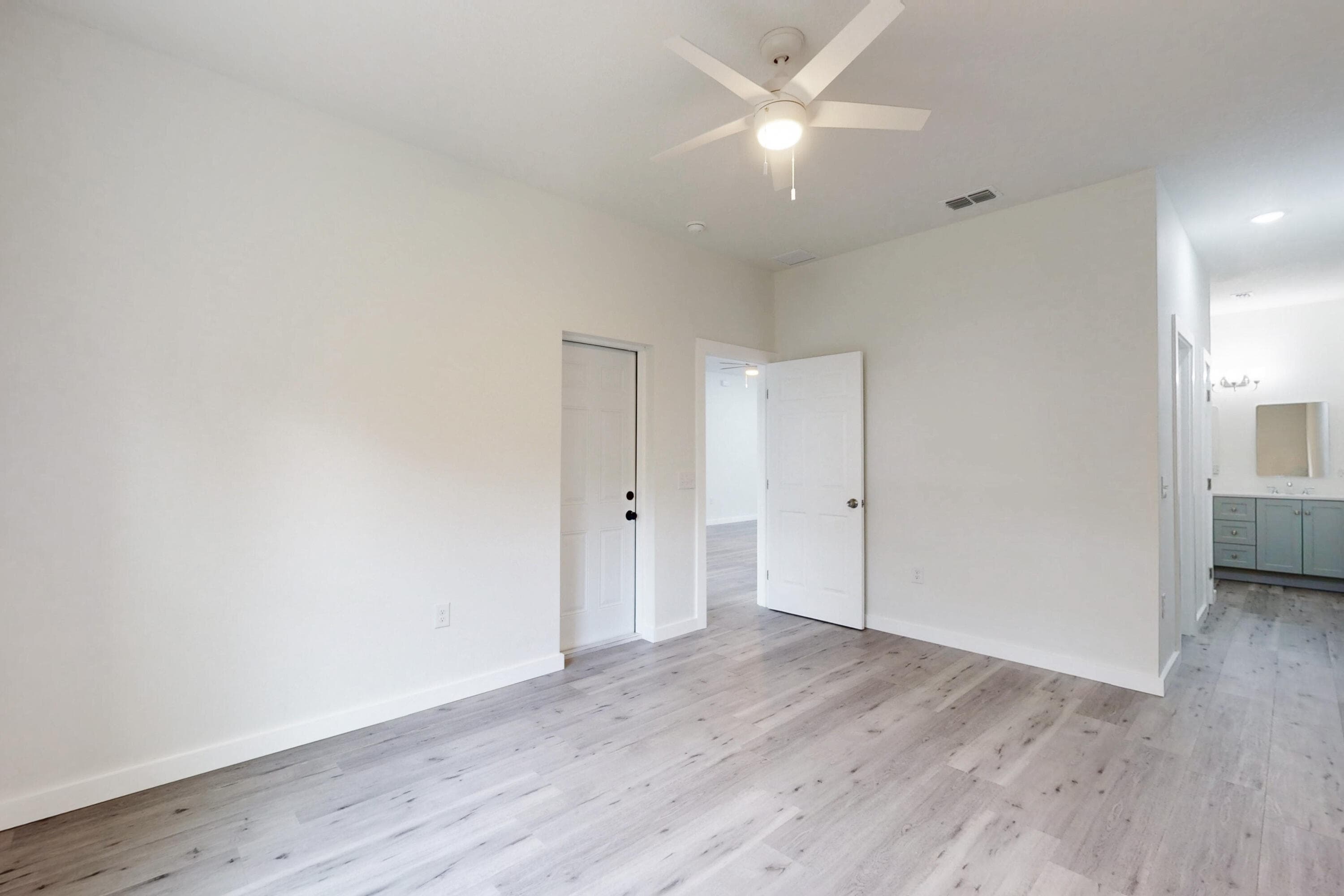 8685 101st Court, Vero Beach, FL 32967 — photo 16 of 36