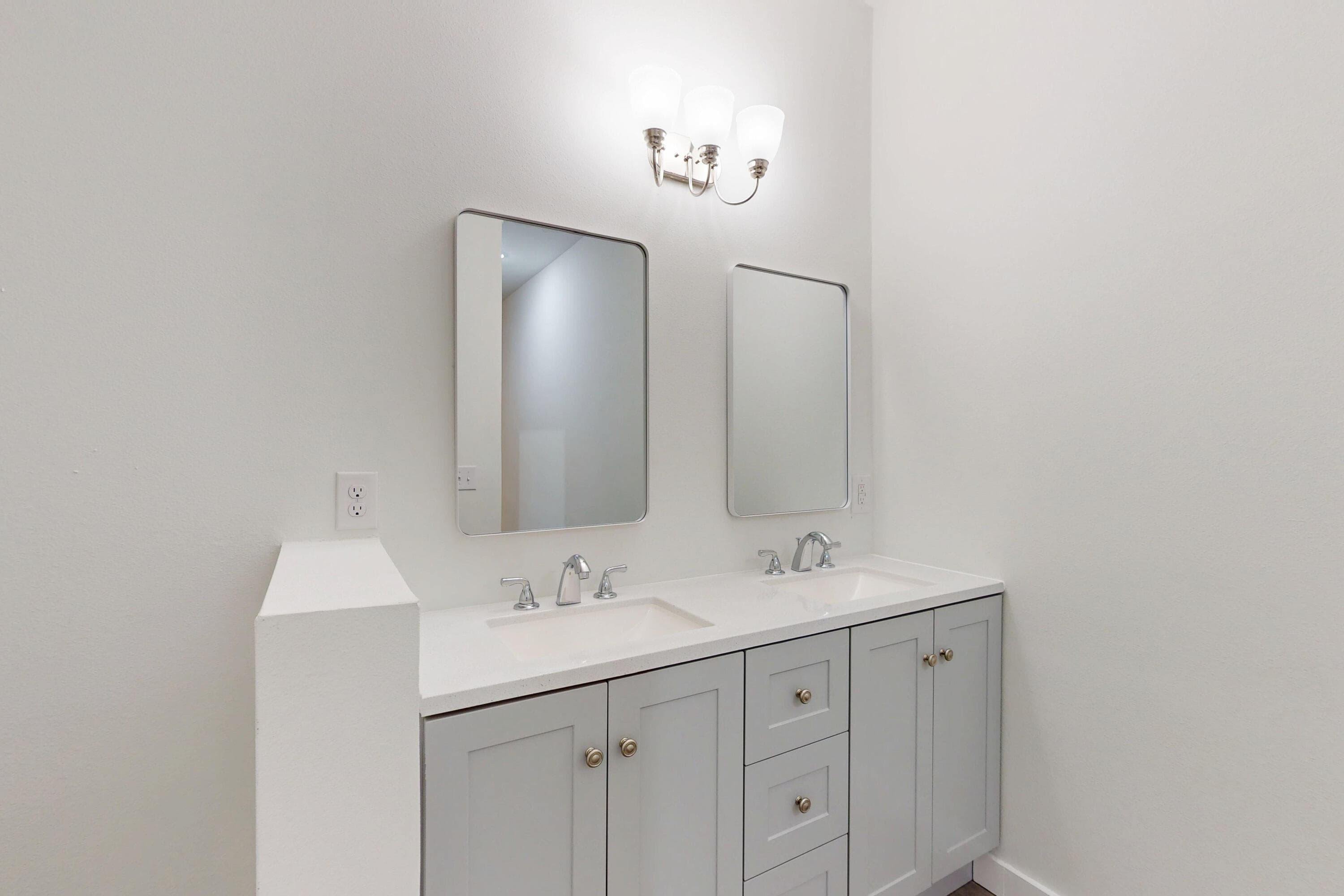 8685 101st Court, Vero Beach, FL 32967 — photo 17 of 36