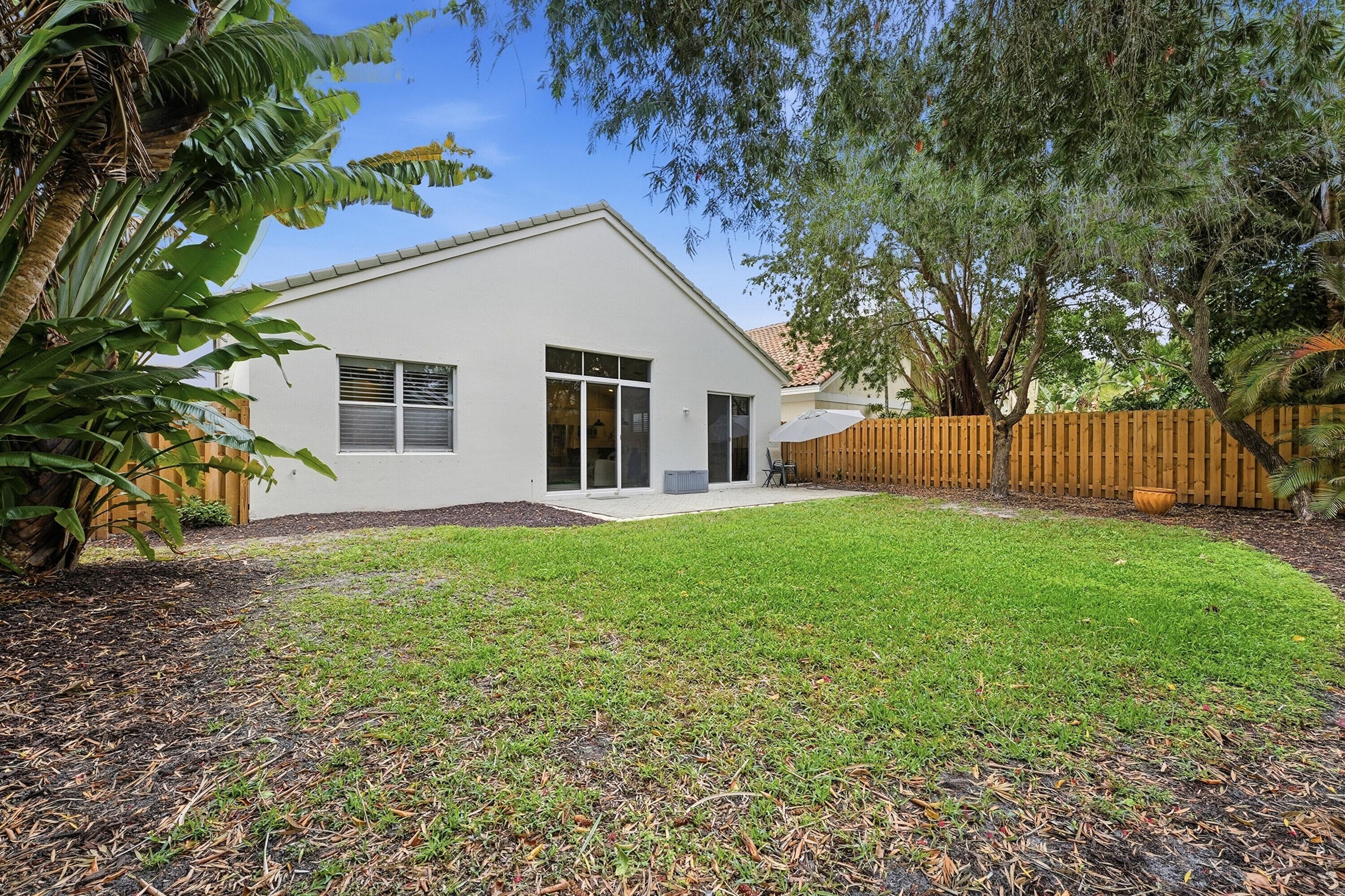 8321 Bob-o-link Drive, West Palm Beach, FL 33412 — photo 23 of 56