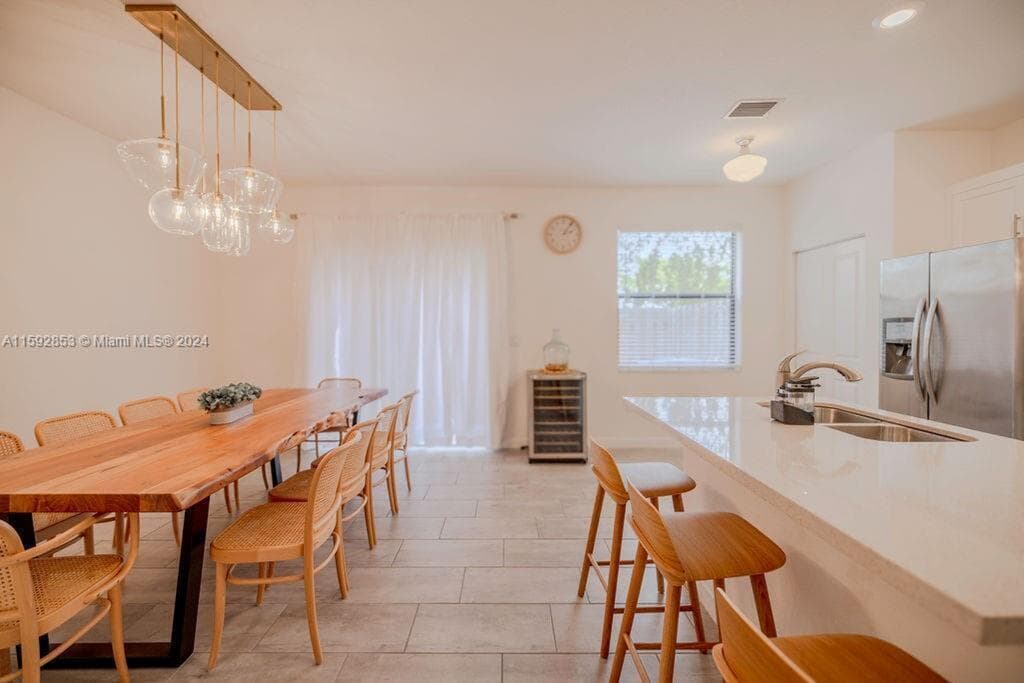 20600 NE 2nd Court, Miami, FL 33179 — photo 5 of 23